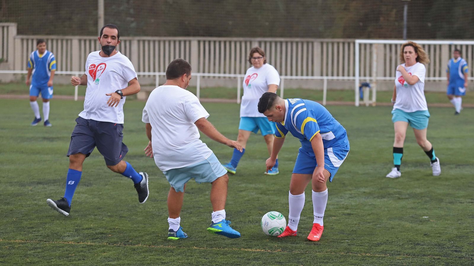 Fotos del IV torneo de fútbol-7 de APadis