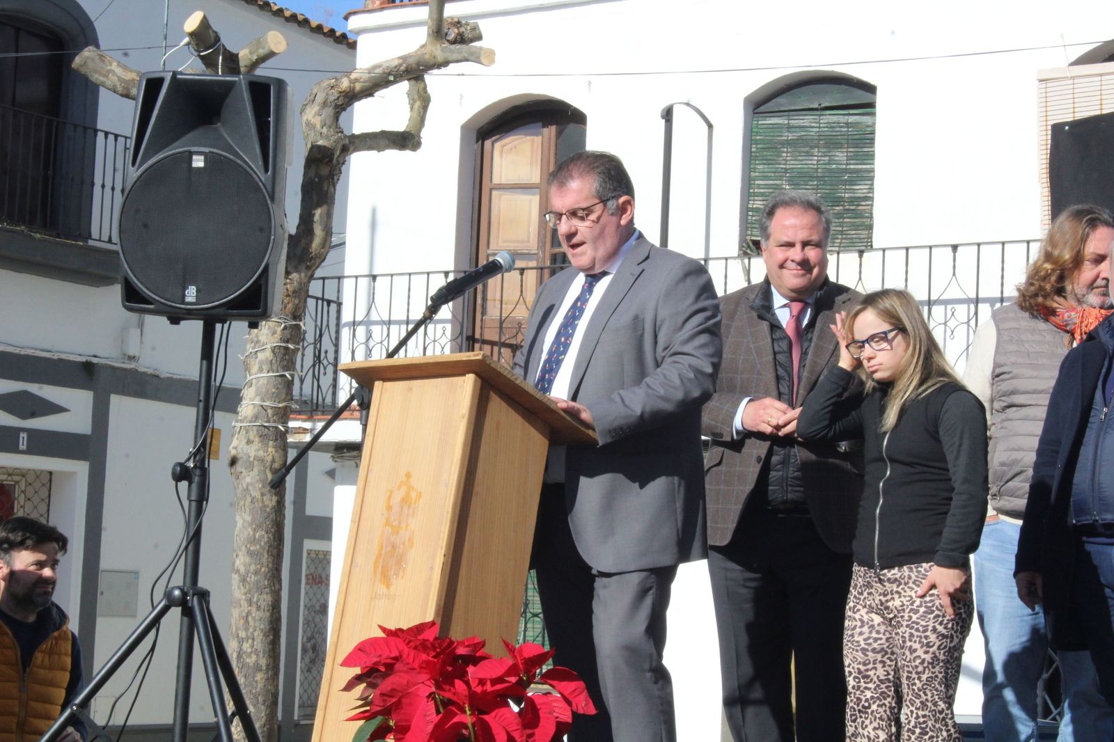 Fotografías de cómo son las Precampanadas de Jabugo con 12 lonchas de jamón