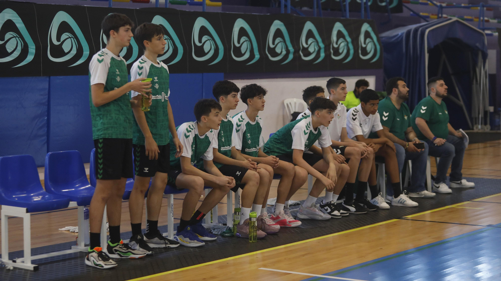 Las fotos de las semifinales del Cadeba infantil masculino de La Línea