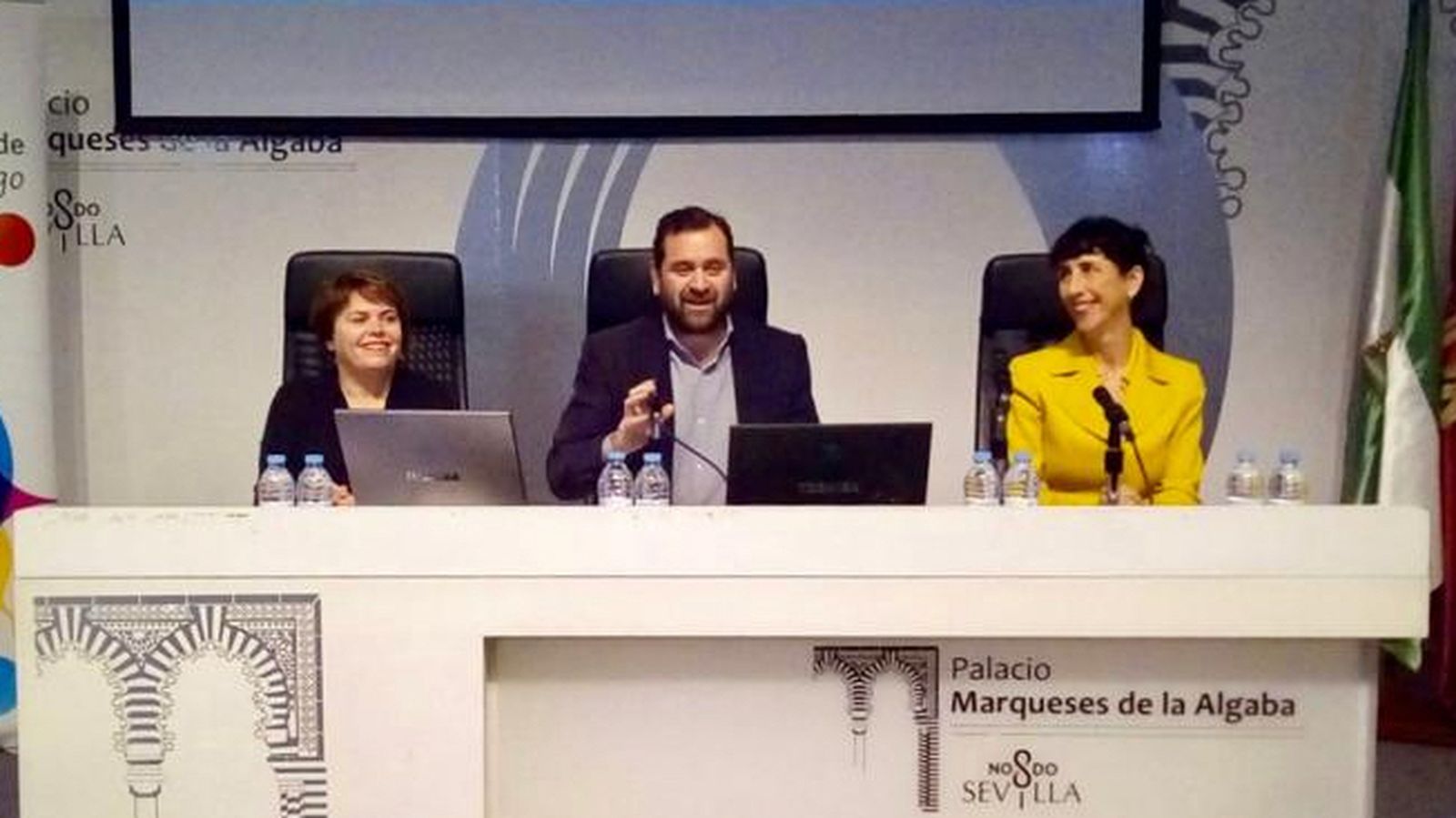 Silvia Muñoz (Izquierda), Ignacio Fernández y María Pérez Fernández (derecha)