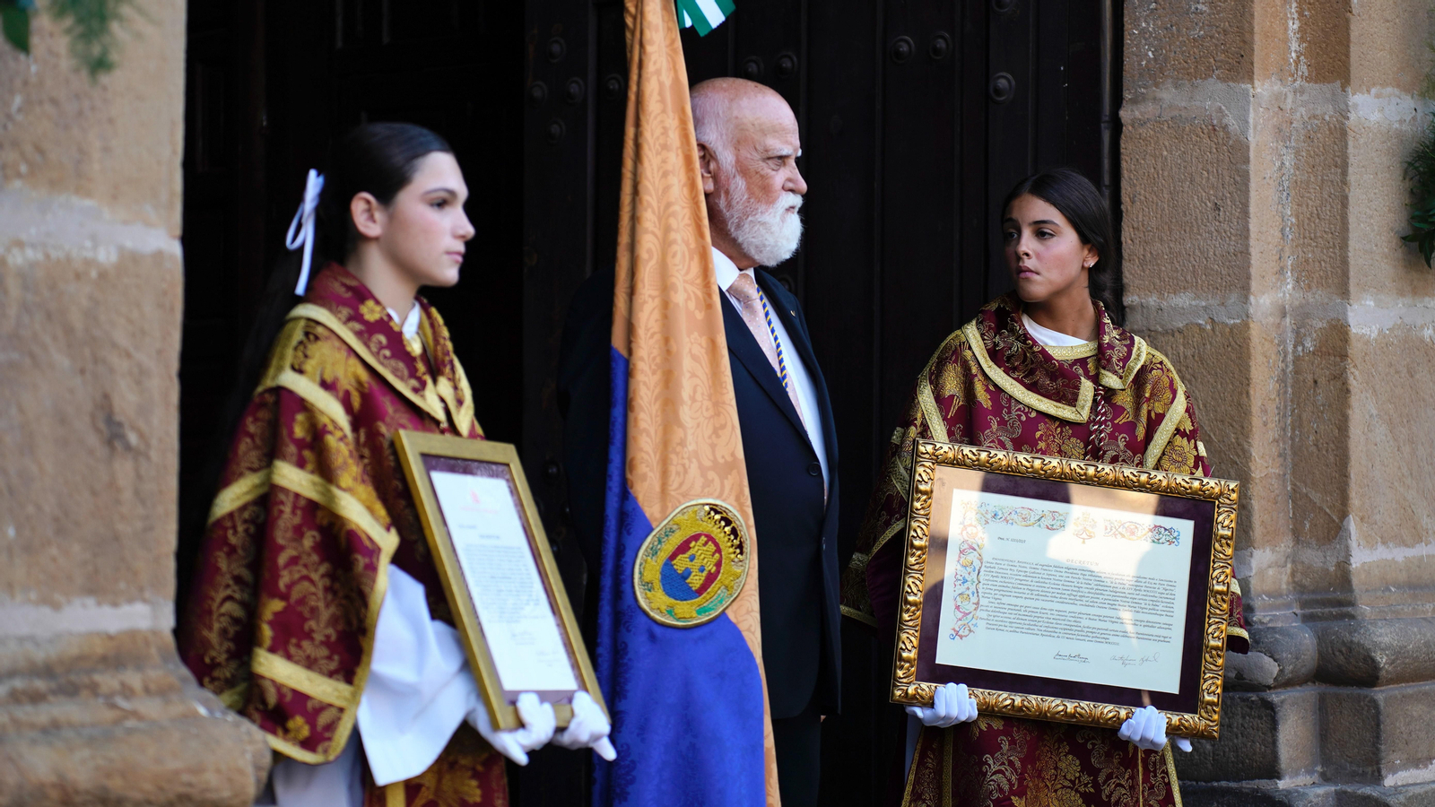 Las fotos de la procesion de la Virgen de la Palma por el cenro de Algeciras