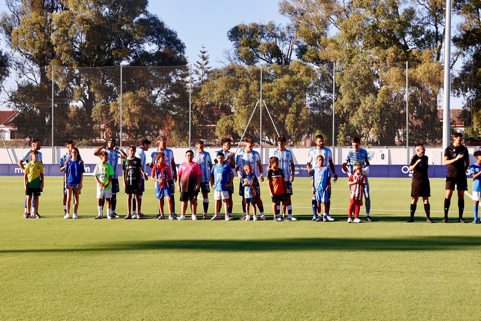 El Málaga CF- Antequera CF de pretemporada, en imágenes