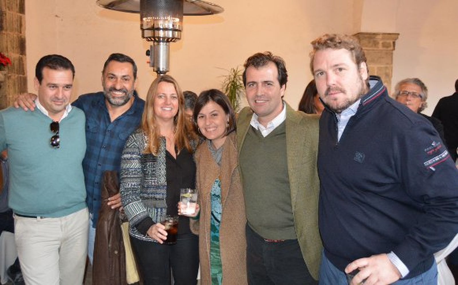 Joaquín Delfín, Diego Joly, Angela Benavente, Nani Martínez, Tacho Enríquez y Antonio Filgueiras.

Foto: Ignacio Casas de Ciria