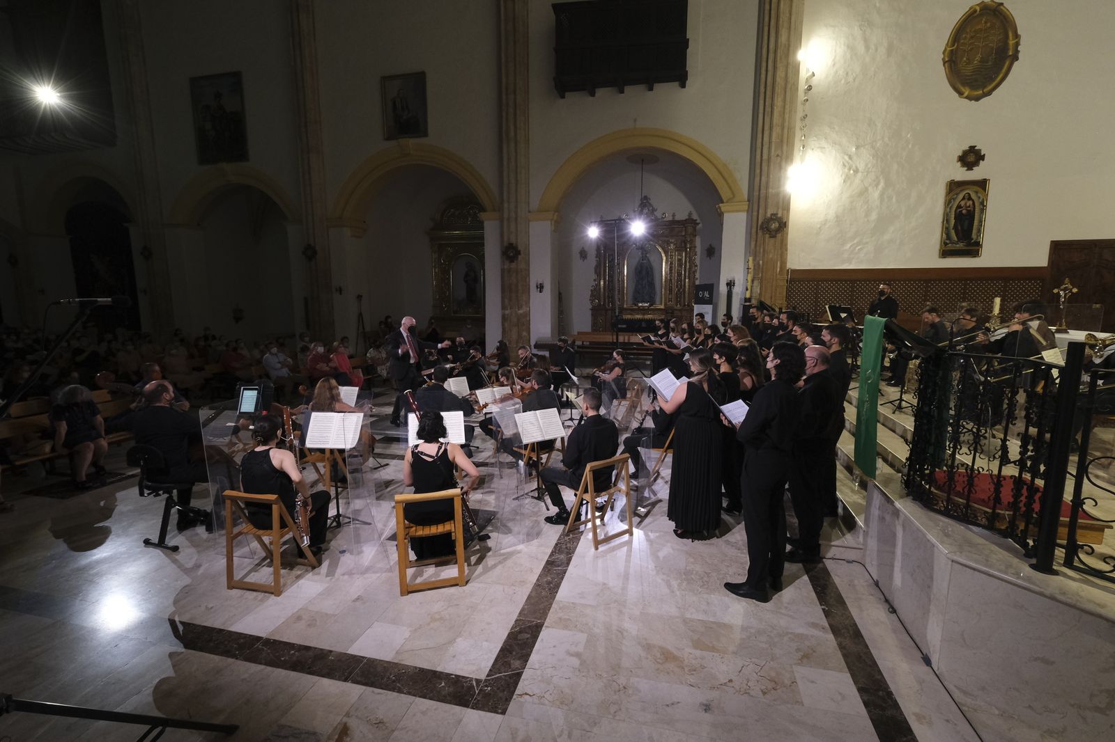 Fotogalería concierto Orquesta Ciudad de Almería y la Coral Aeonium Ensemble. Festival de Música Renacentista y Barroca de Vélez Blanco 2021.