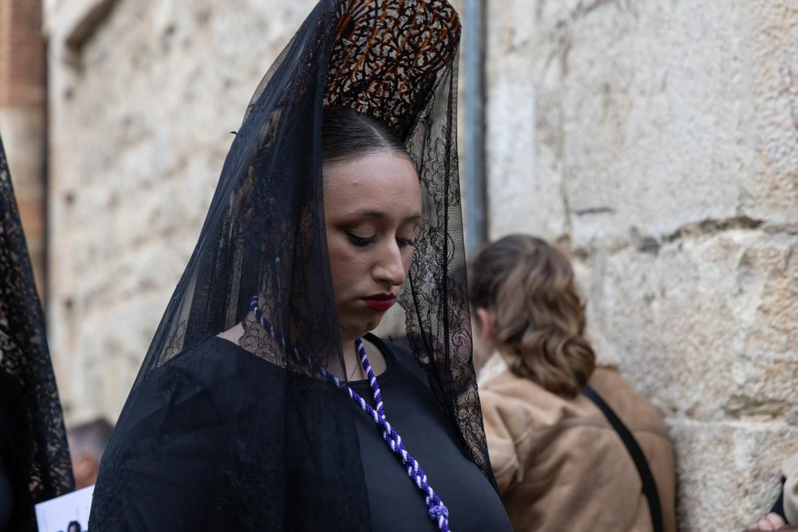 Las cofradías de la Vera Cruz, Expiración y Gran Poder lucen sus cortejos en la calle