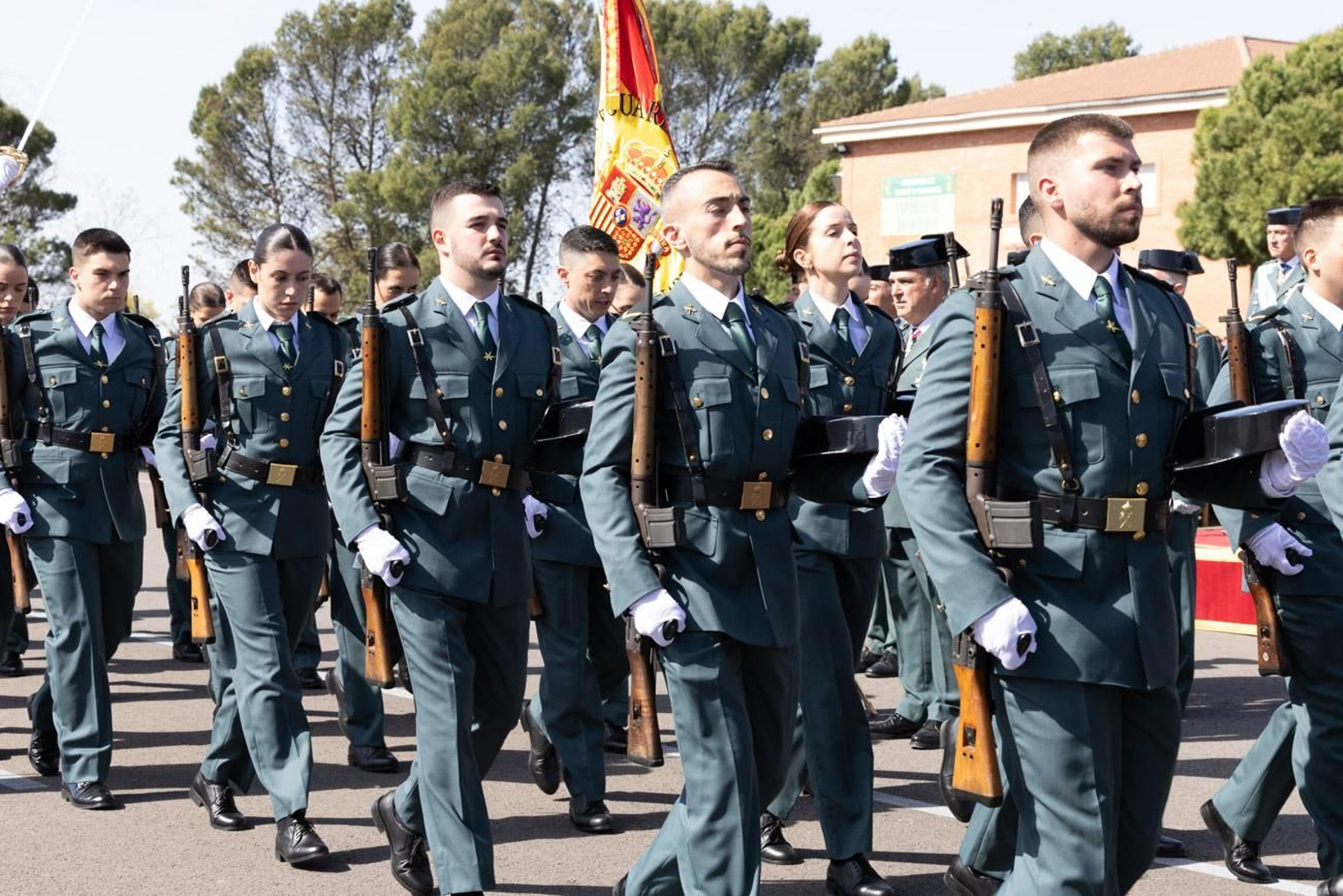 Jura de bandera de la 130ª promoción de guardias civiles de la Academia de Baeza