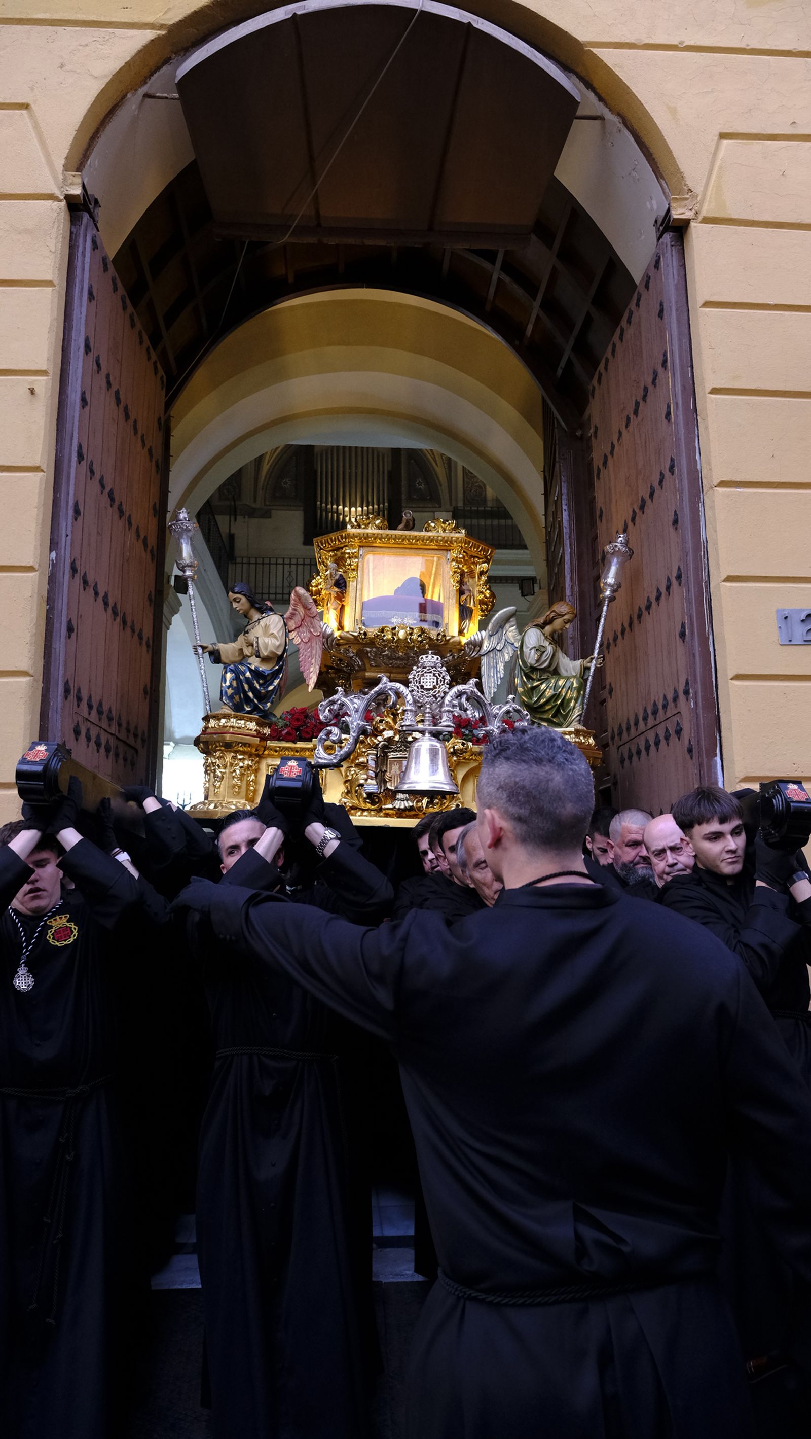 Las mejores imágenes del Santo Sepulcro, en Almería