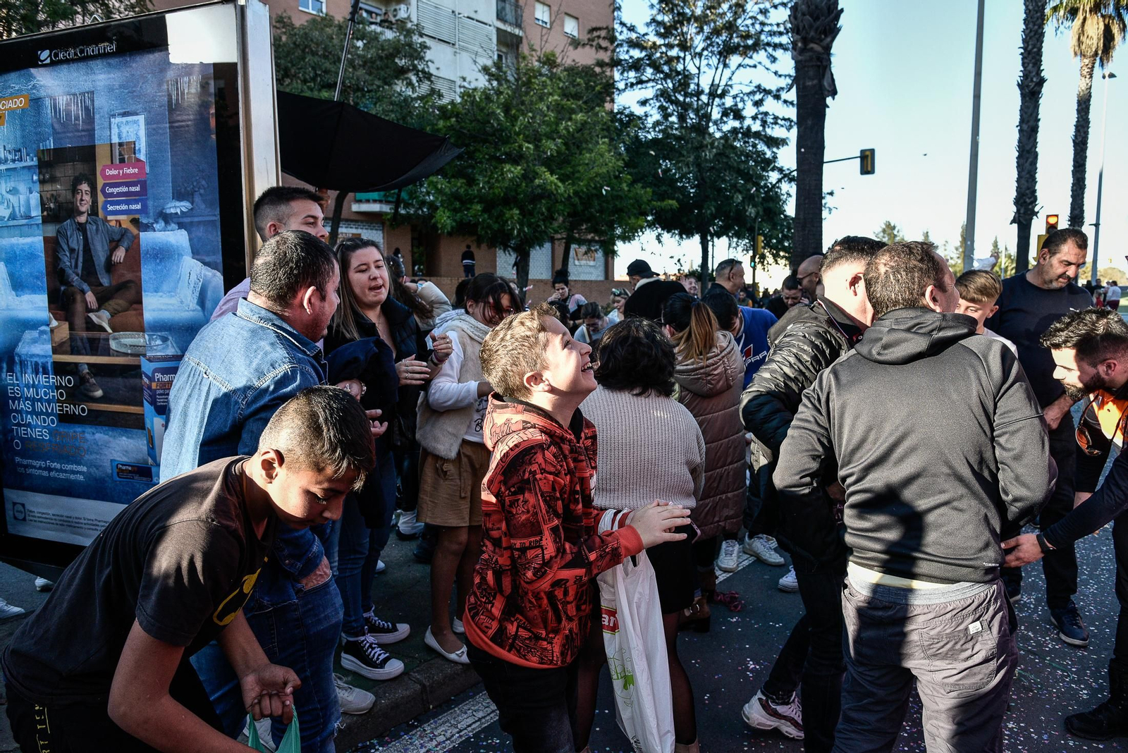 Imágenes del público en las cabalgatas por La Orden, Cardeñas y Las Colonias