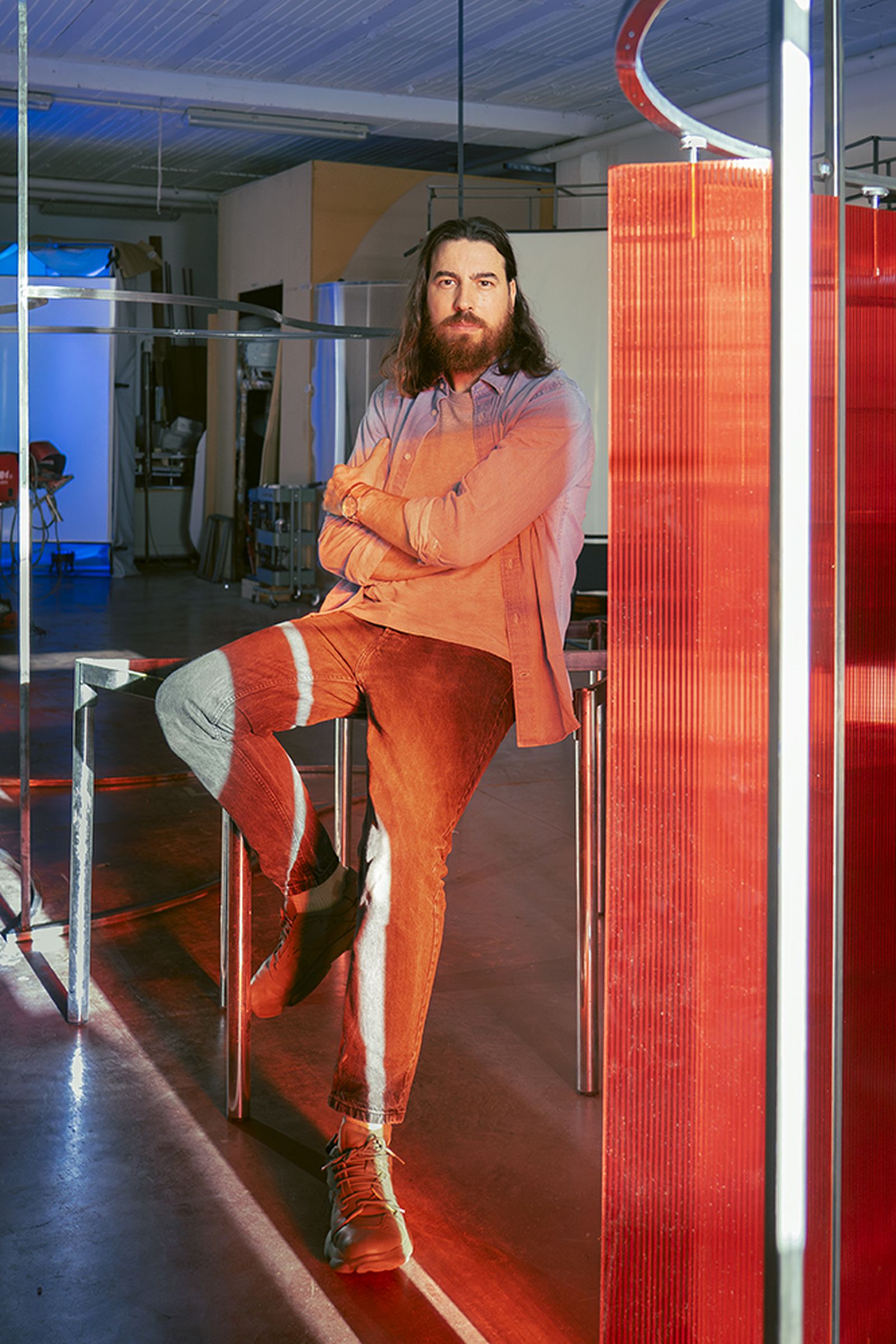 Cachito Vallés fotografiado en su estudio