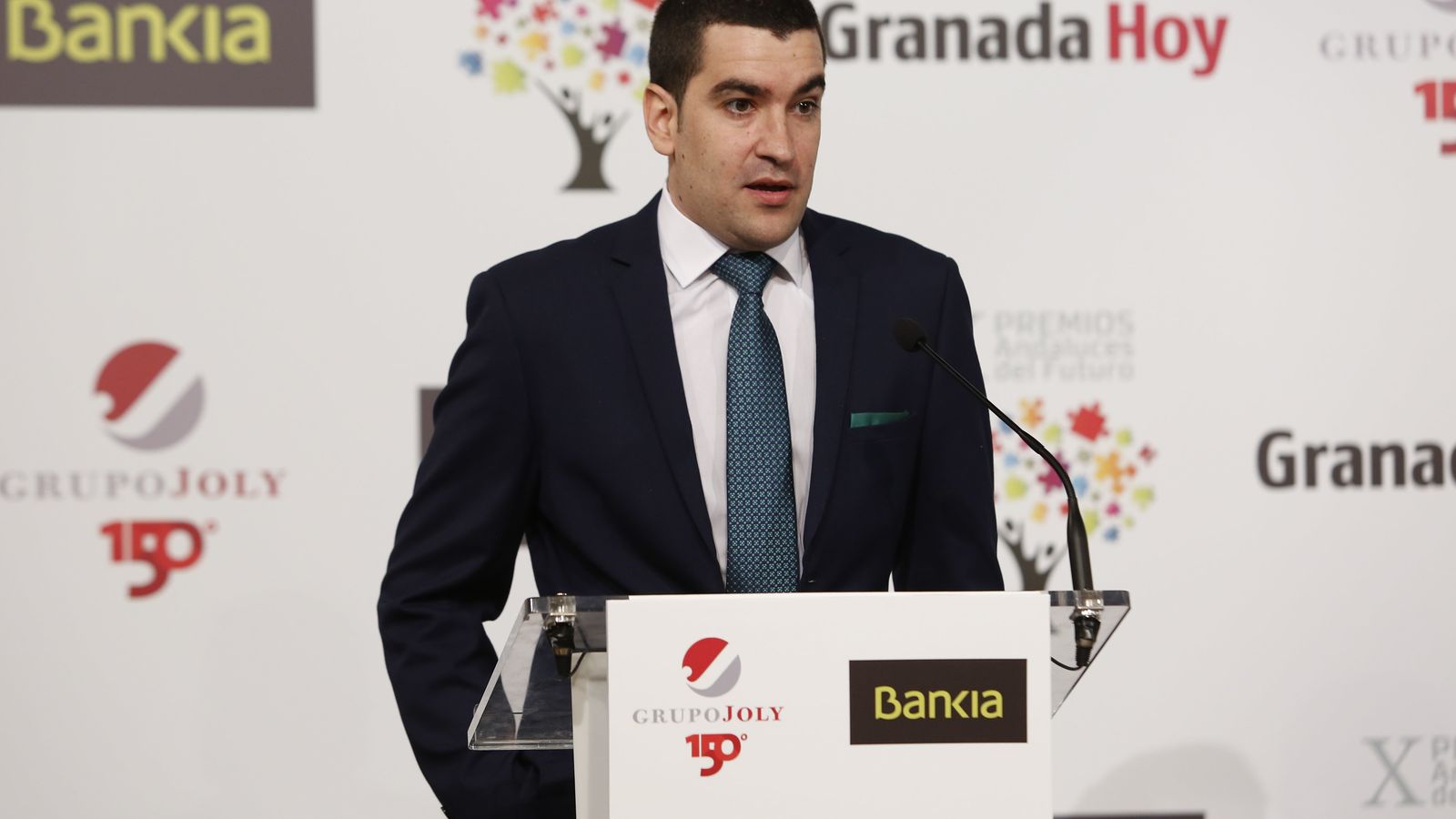 El científico utrerano Manuel Delgado.