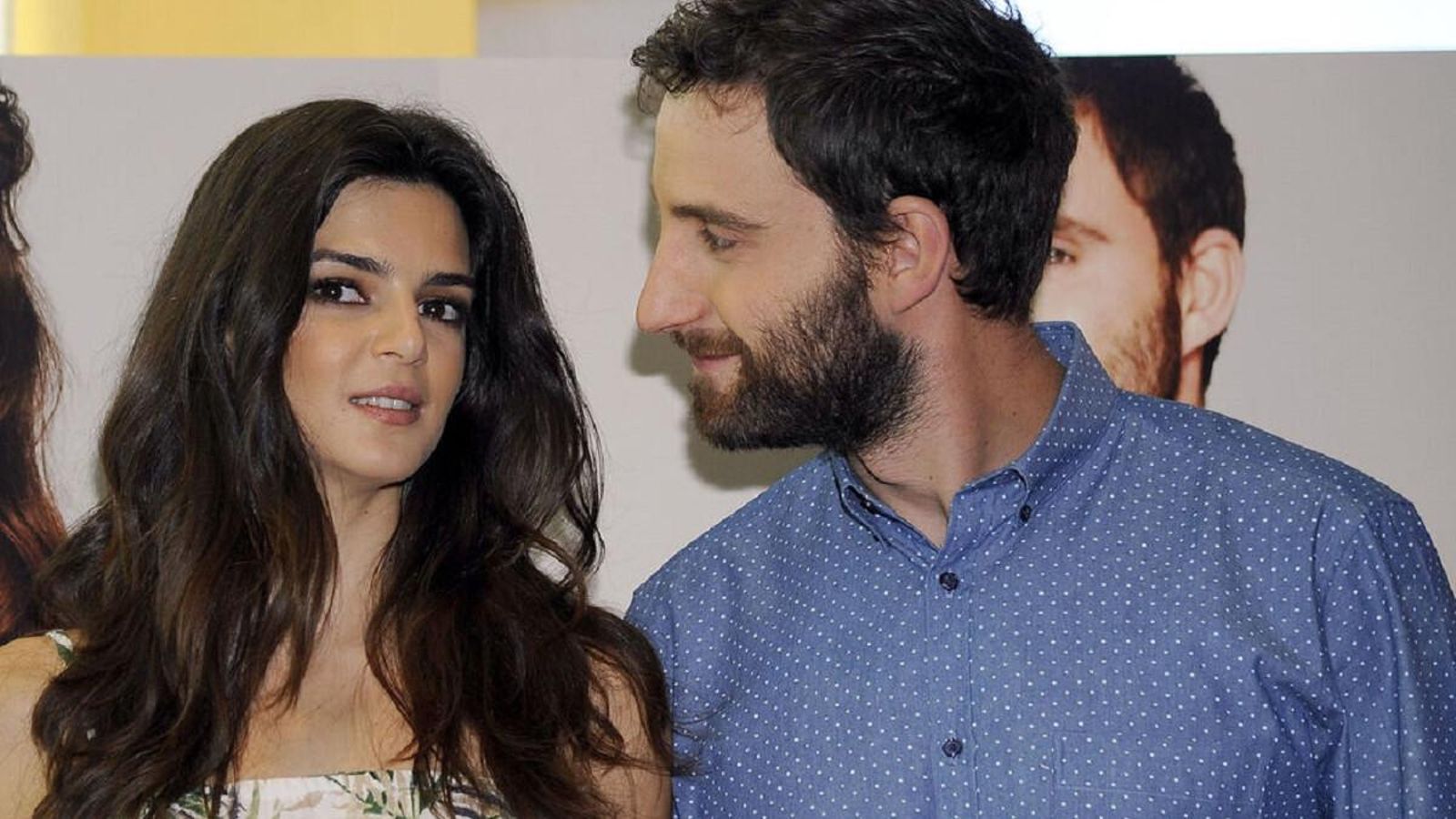 Clara y Dani Rovira.