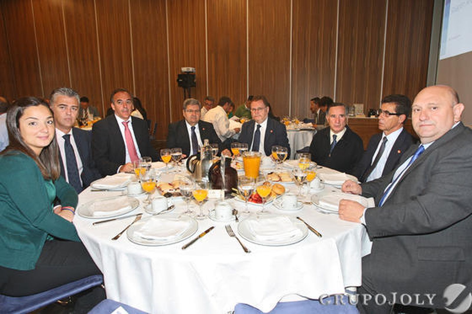 Miriam Montañez, Manuel Ramón Parra, José Félix Nieto, Félix Mario Muñoz, José Daniel Lorenzo, Manuel Galindo, Luis Docampo y Federico Molina.

Foto: Joaquín Pino