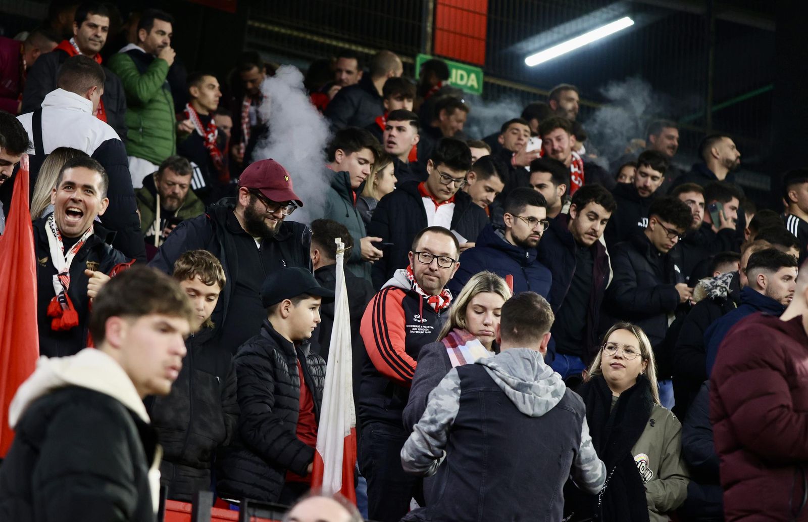 Búscate en el partido Sevilla Valencia
