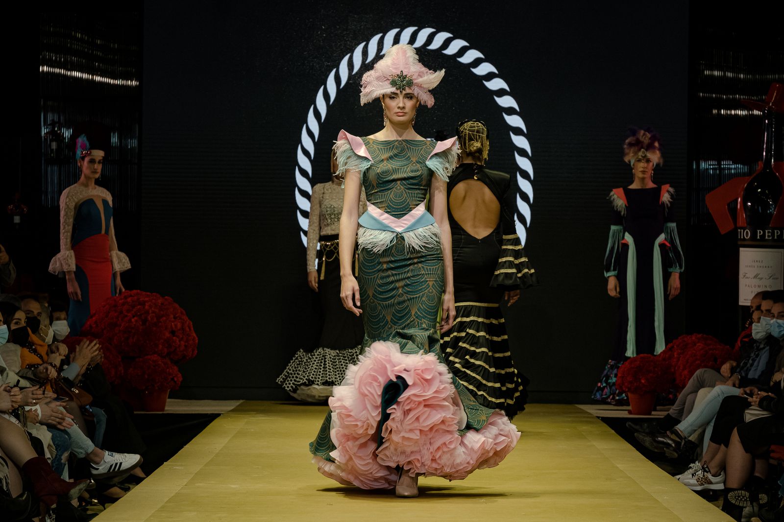 Desfile Certamen Noveles Diseñadores