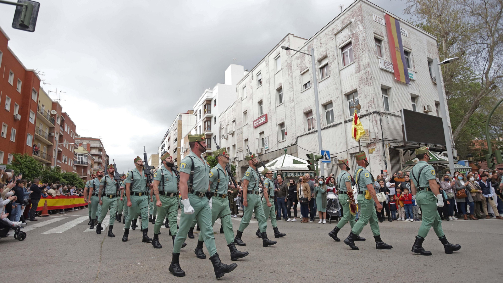 Fotos del Lunes Santo en Algeciras: La Columna y la Legión