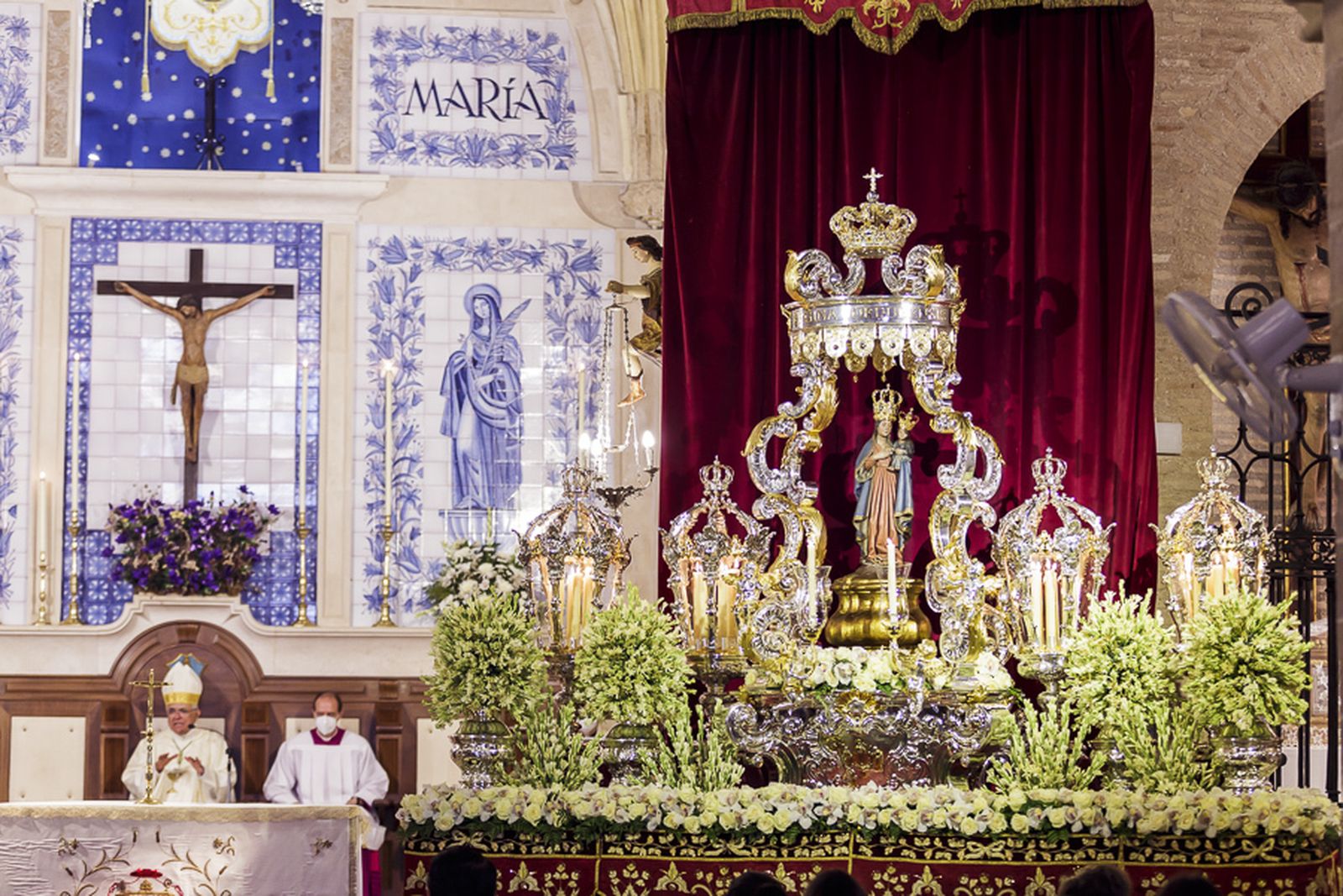 El obispo de Córdoba, Demetrio Fernández, durante la misa.