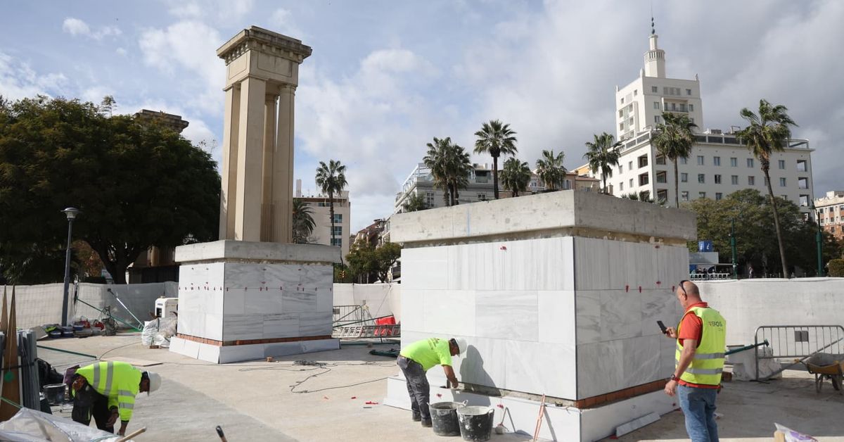 El Puerto de Málaga paraliza la instalación de las esculturas gigantes y hará un consejo extraordinario