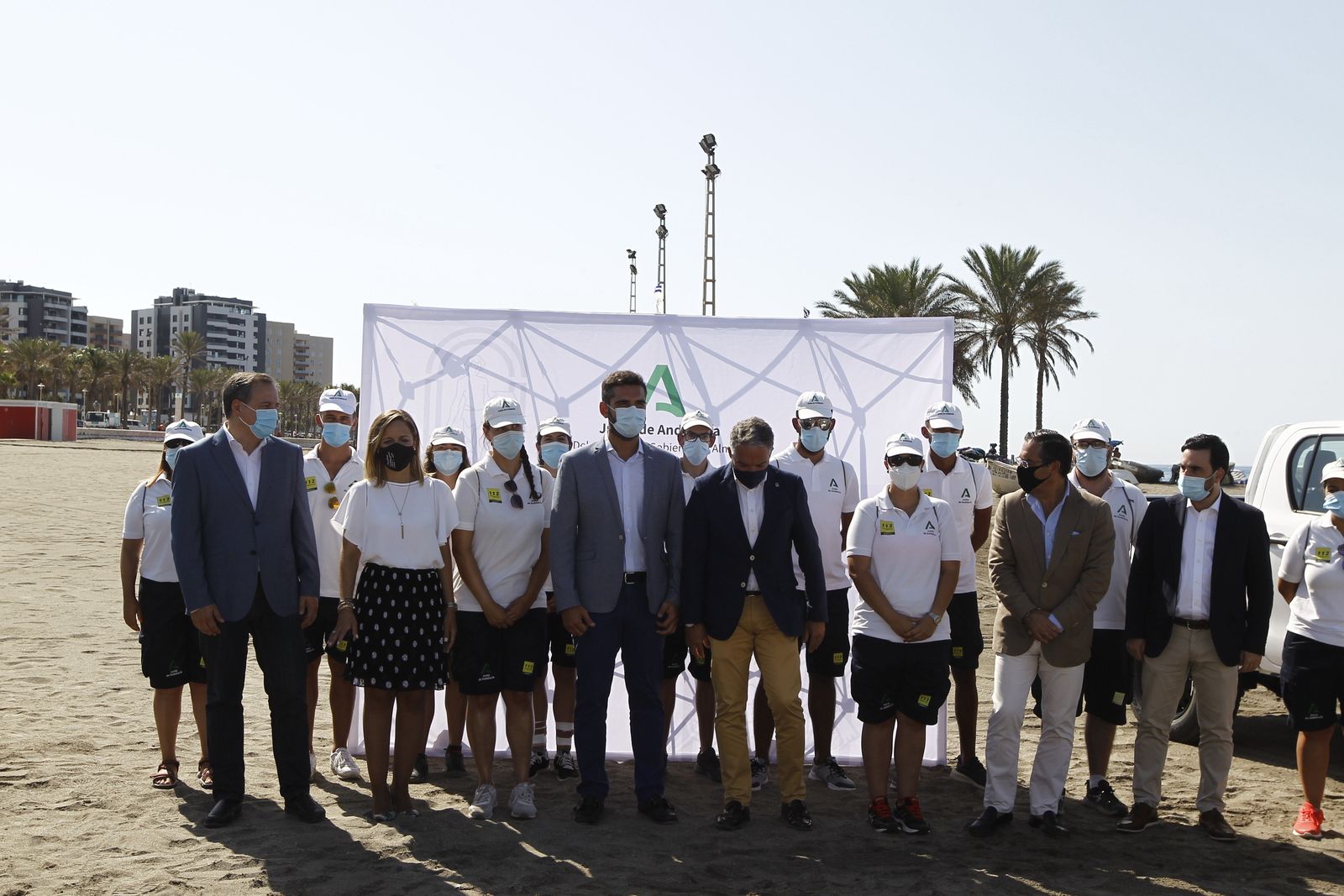 Presentación de vehículos para vigilancia de las playas. Almería