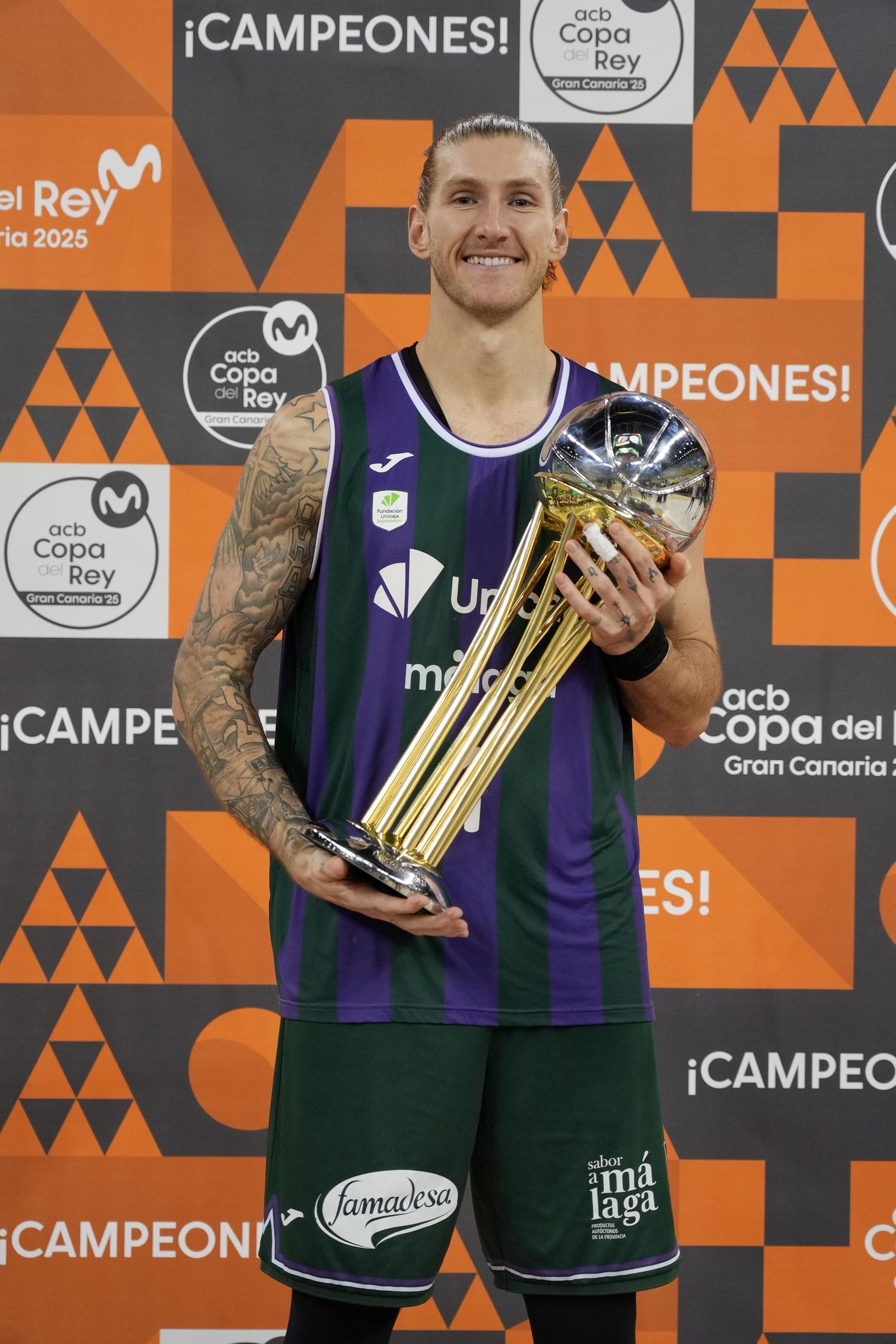 La sesión de fotos oficial del Unicaja campeón