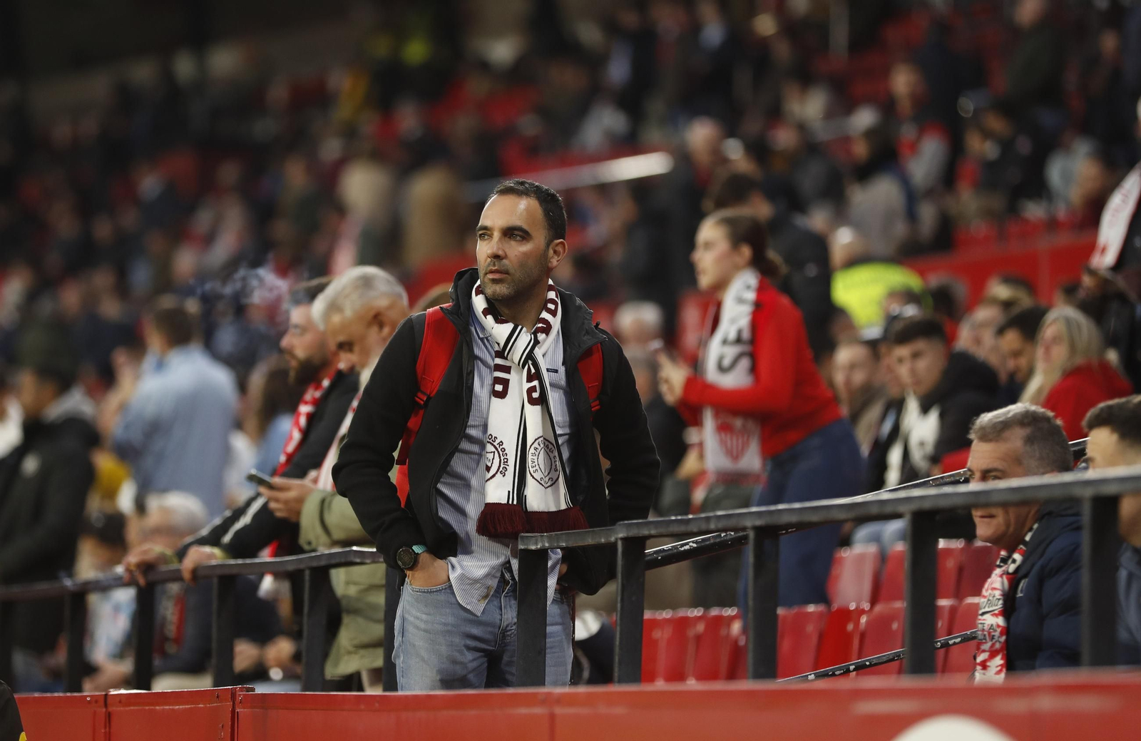 Búscate en las fotos del Sevilla fc - Celta