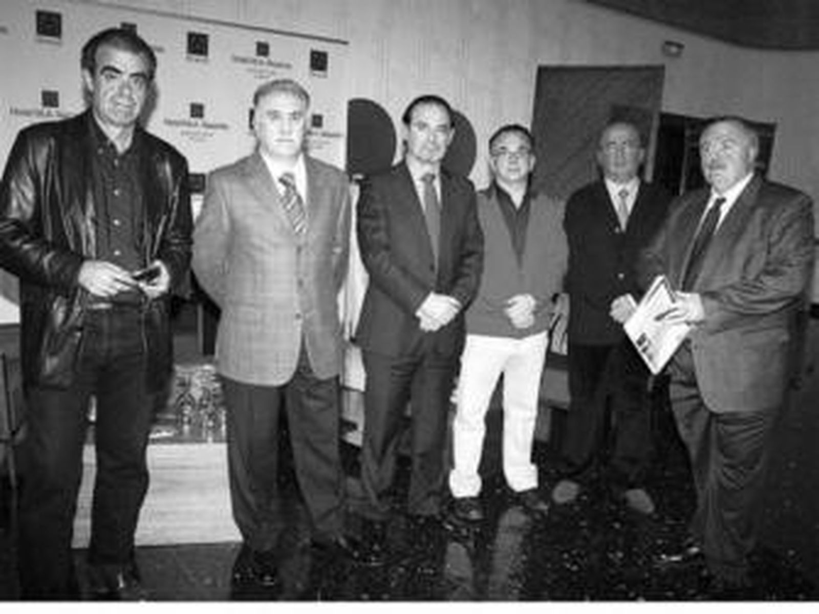 Contertulios del programa Granada Debate organizado por Localia TV y Granada Hoy.