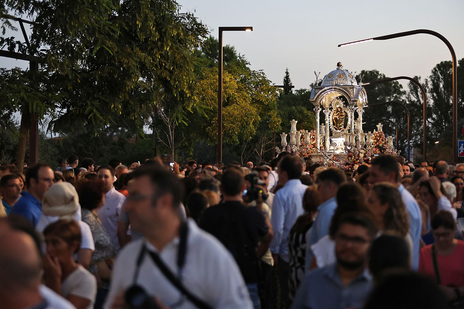 La bajada de la Virgen de La Cinta en imágenes
