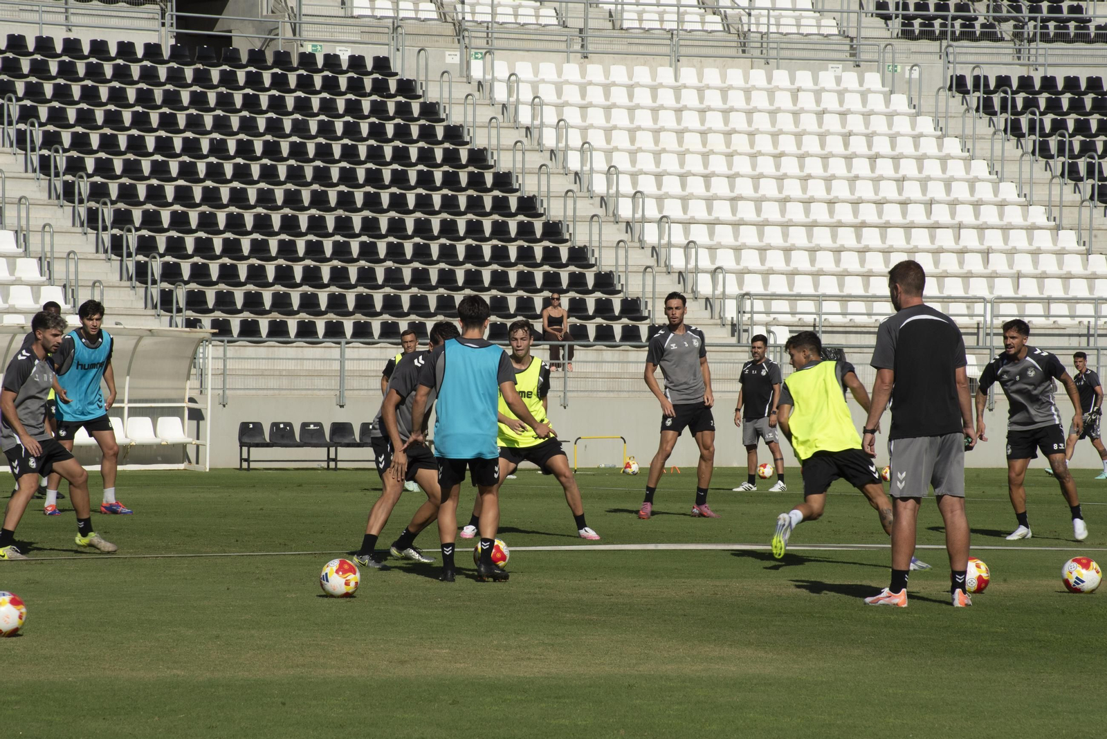 Las fotos del entrenamiento de la Balona del miércoles previo al estreno liguero