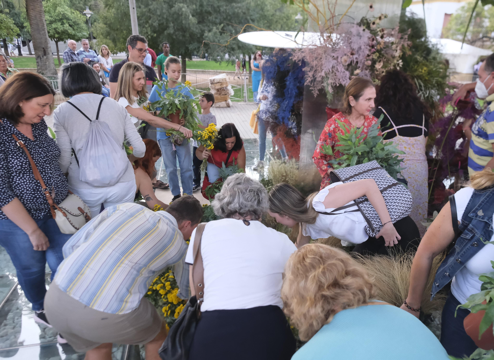 La Guerrilla Floral del Festival Flora de Córdoba, en imágenes