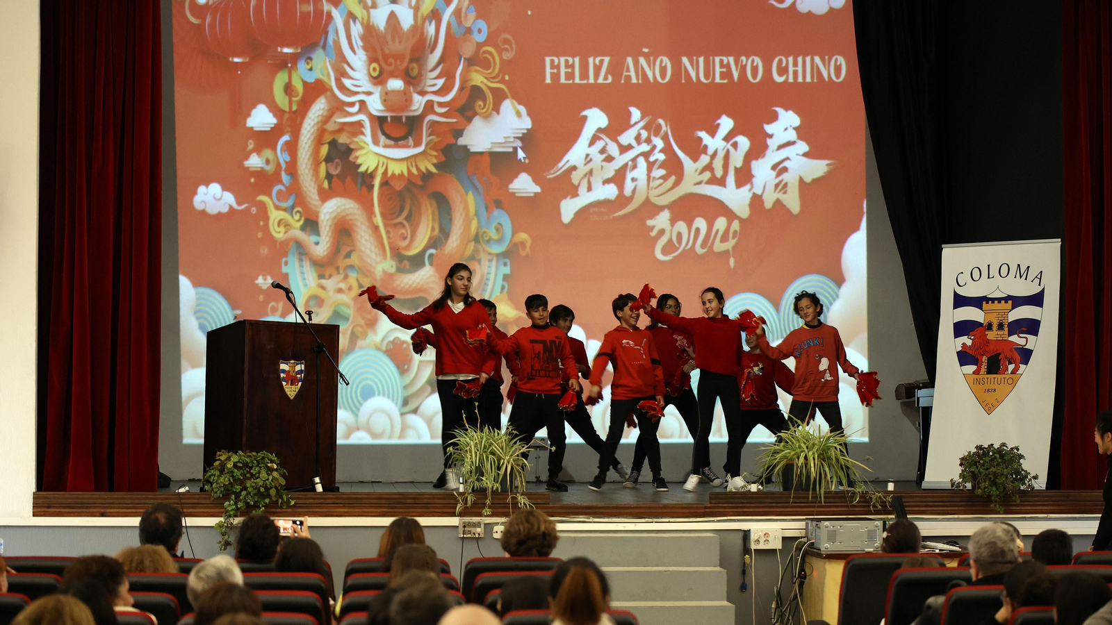 Celebración del Año Nuevo Chino en el IES Coloma de Jerez