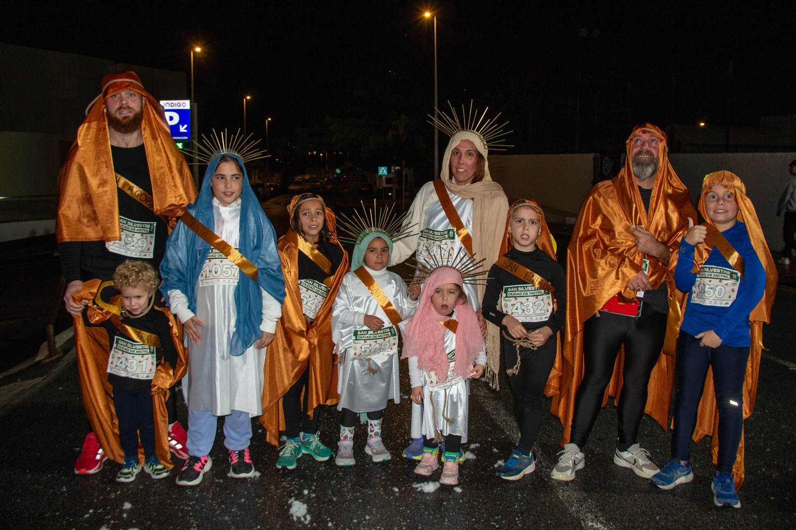 Ni la lluvia puede con la San Silvestre de Motril