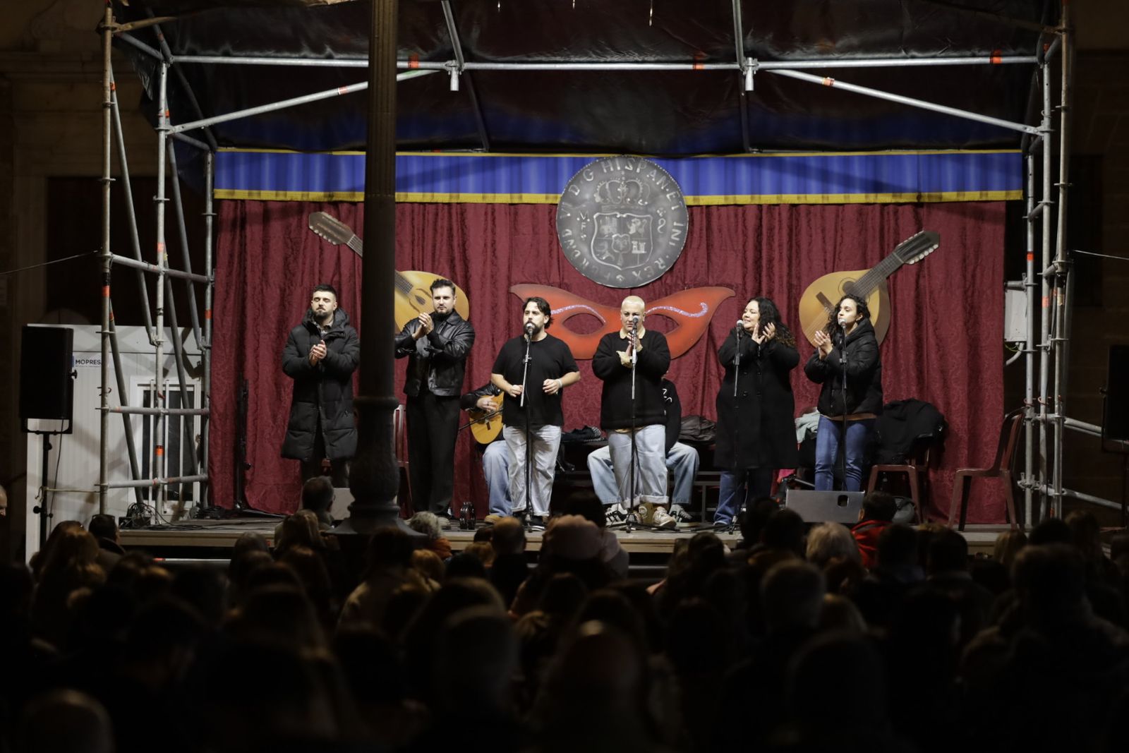 Las imágenes de la Pestiñada populatr del Carnaval de Cádiz 2026