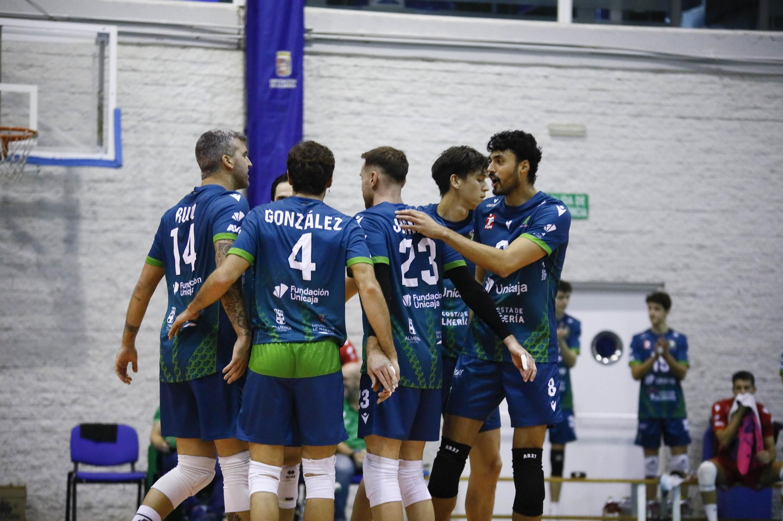 Unicaja Costa de Almería-Arenal Emeve de la Superliga, en imágenes