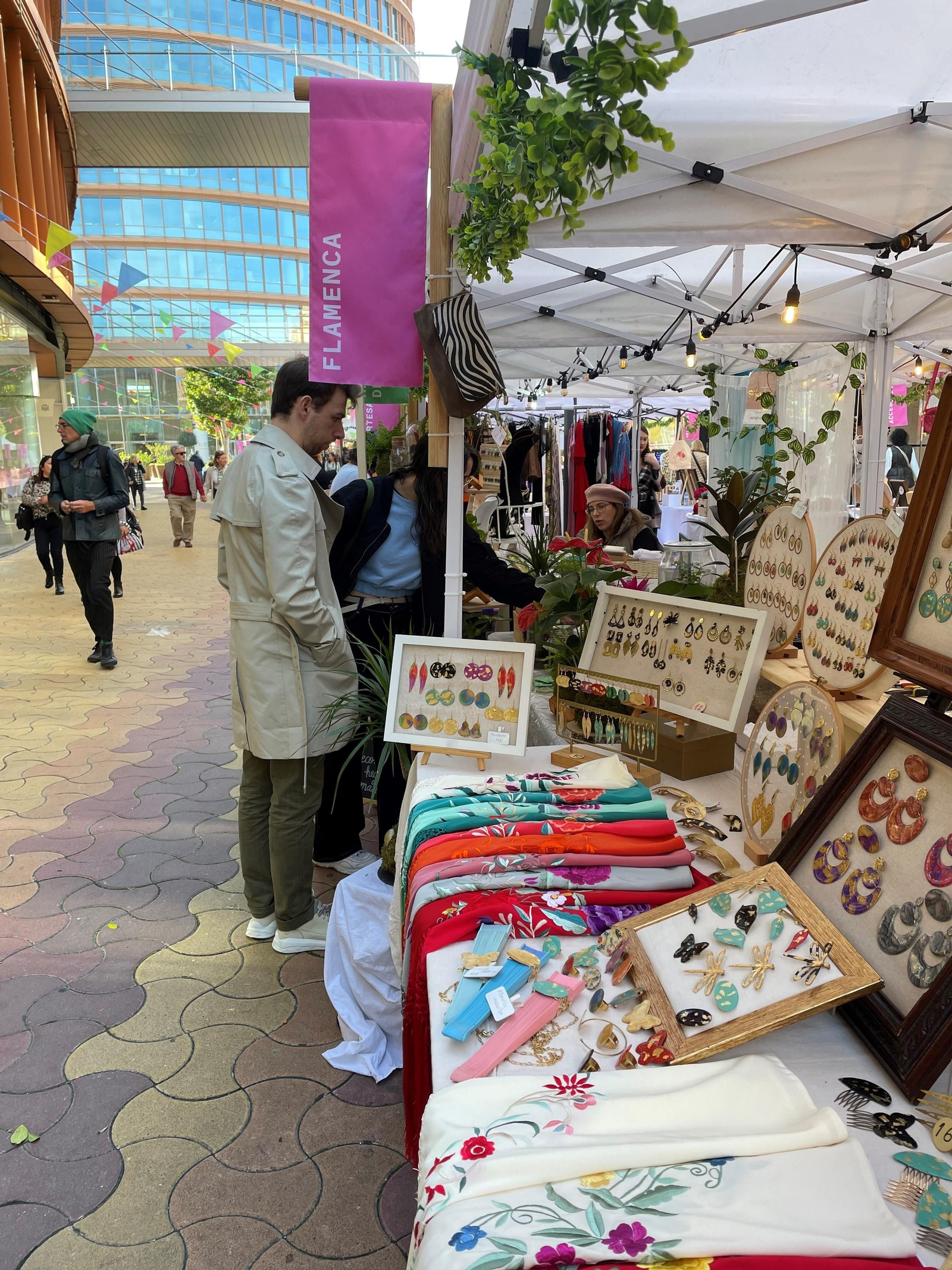 Vuelve el Pop-Up Market a Torre Sevilla el 26 y 27 de febrero