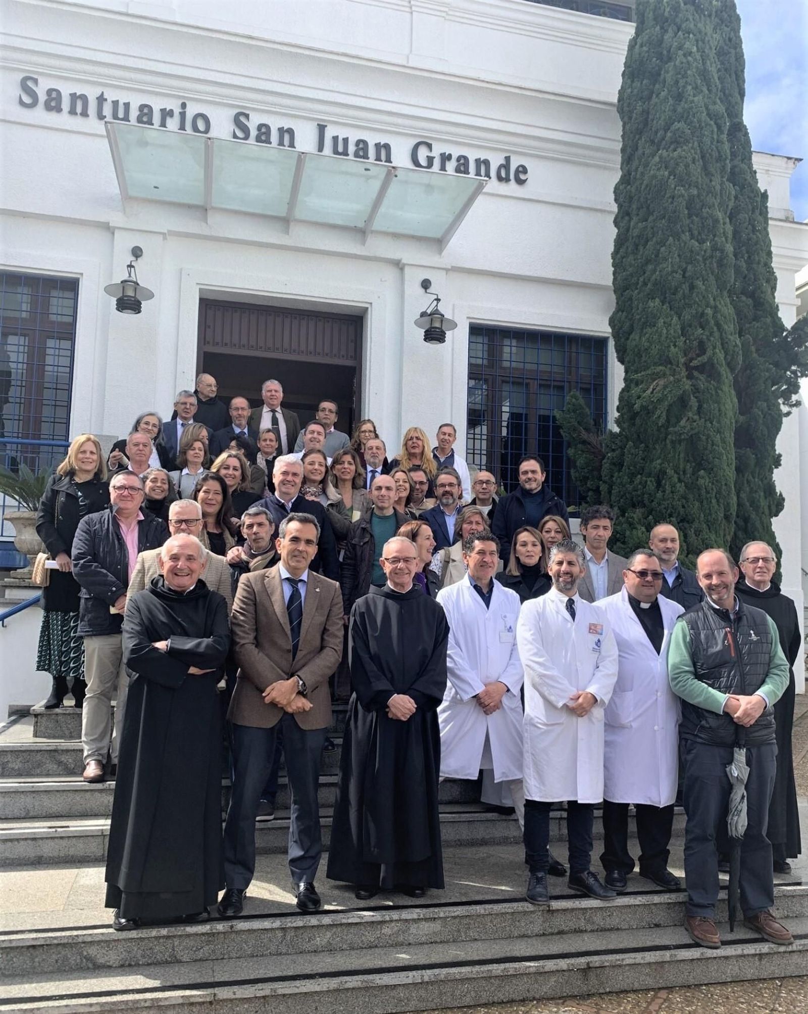 La Orden de San Juan de Dios en Jerez celebra su patrón homenajeando a sus profesionales más veteranos