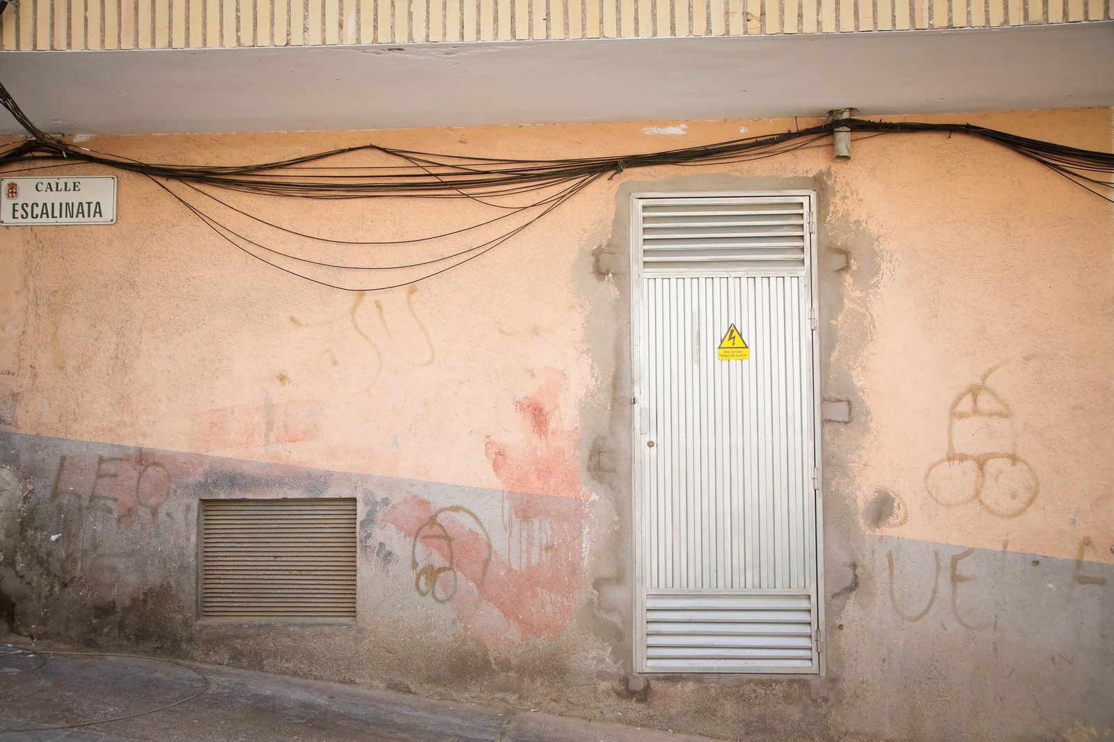 Imágenes de las quejas vecinales ante los cortes de luz en el barrio de pescadería