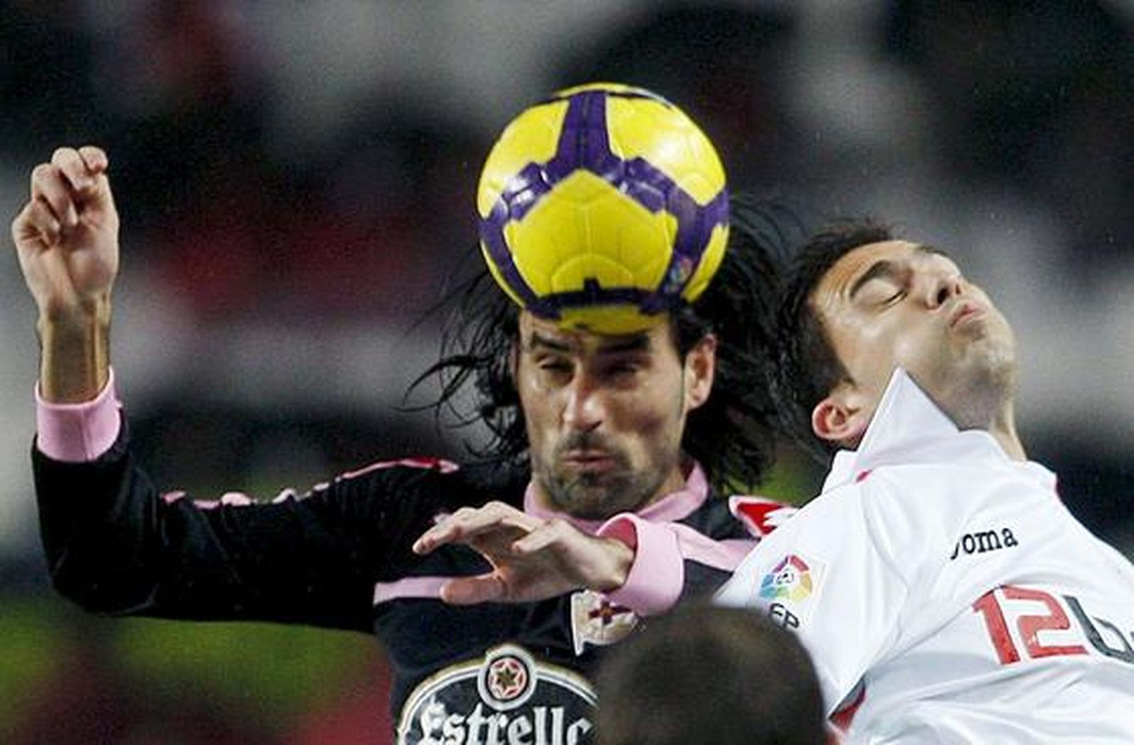 El Sevilla cumple en casa y ya está en las semifinales de la Copa del Rey. / EFE · AFP · Reuters