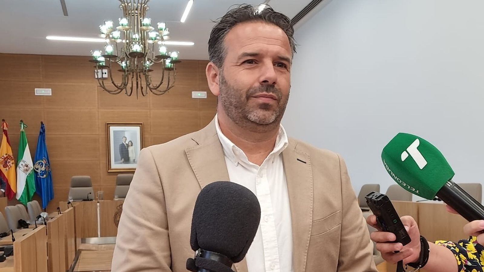 Vox lleva al pleno de la Diputación de Huelva una moción para pedir al Gobierno que retire los peajes