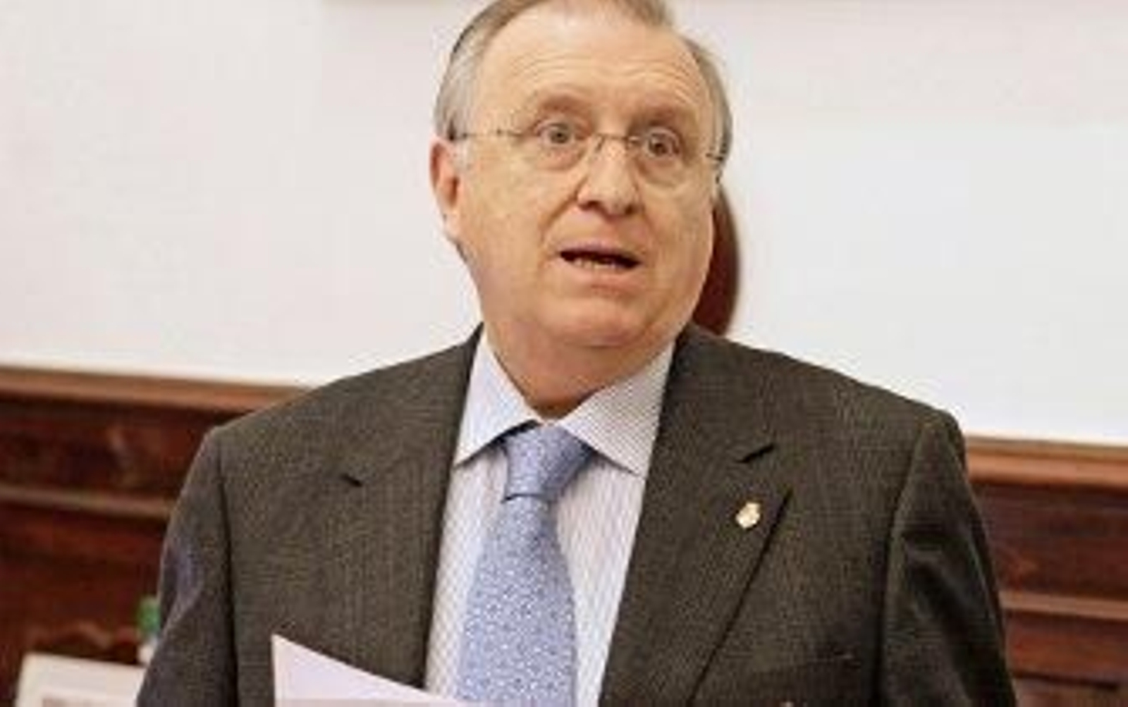 "Si alguien persigue, es Autonomía Obrera al edil de Deportes que esté"