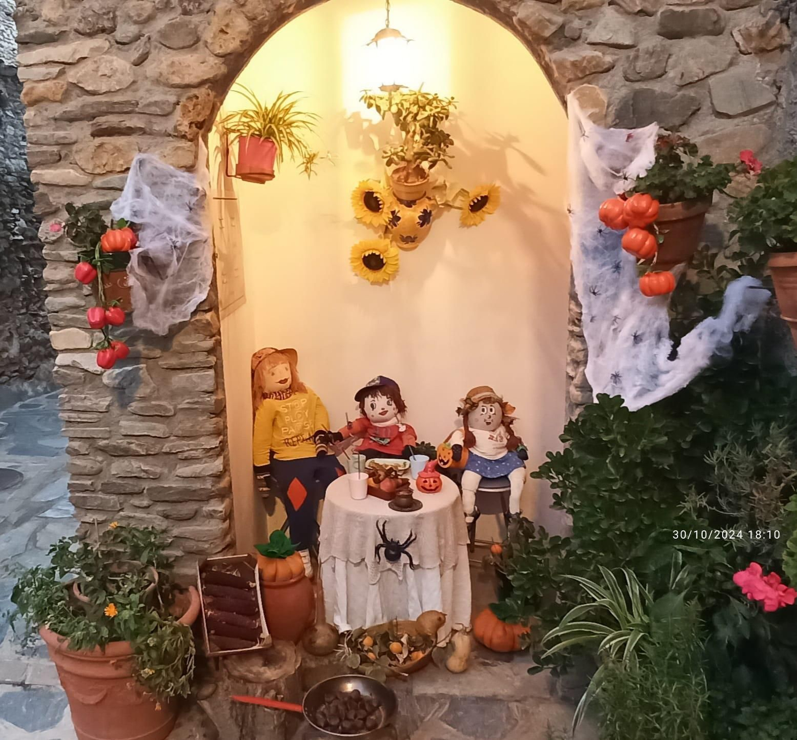 Conoce a los 27 vecinos nuevos que han llegado a vivir a Bacares este otoño