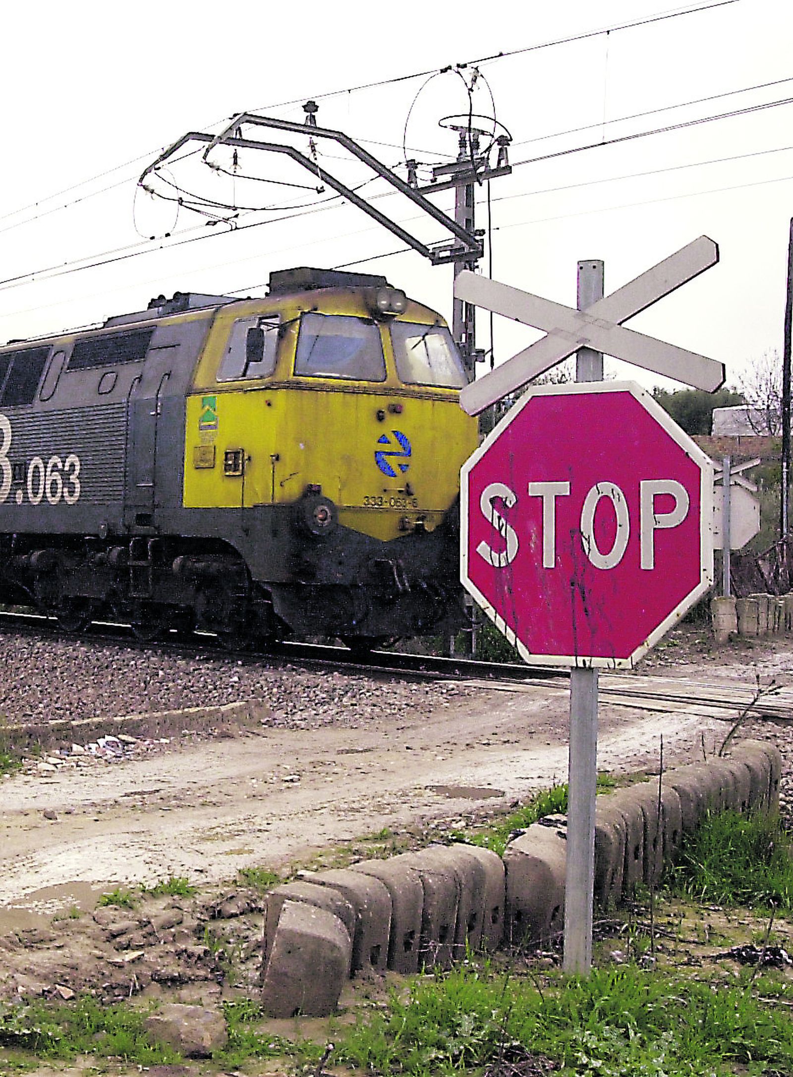AÑO 1965. Accidente ferroviario en Gádor. Trece personas muertas.