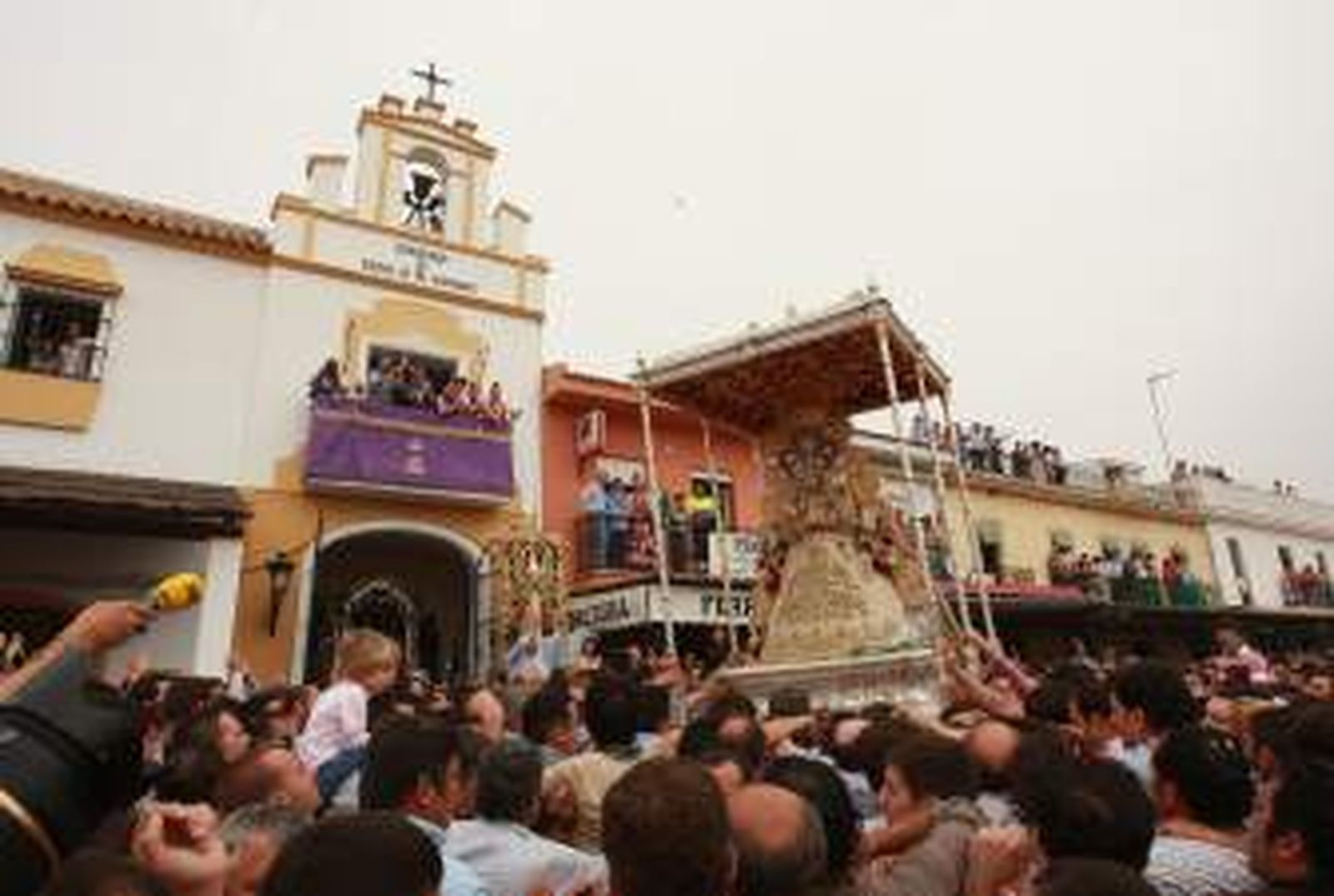 La Blanca Paloma estuvo ante Jerez más de un minuto de gloria