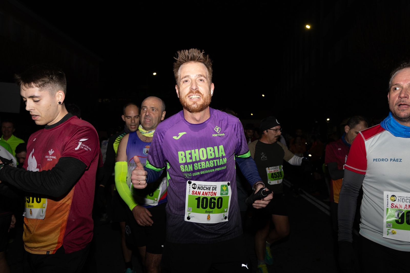 En imágenes: búscate en tu llegada a meta de la Carrera de San Antón 2026