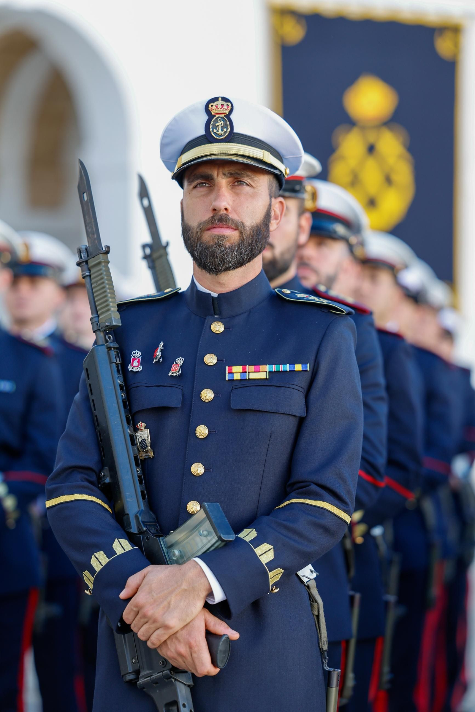 Las condecoraciones a los infantes de marina que participaron en la misión de la DANA, en imágenes