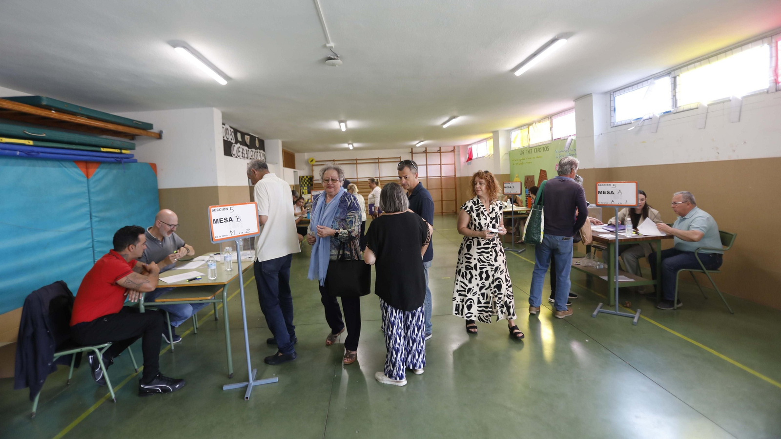 Fotos de la jornada electoral en La Línea