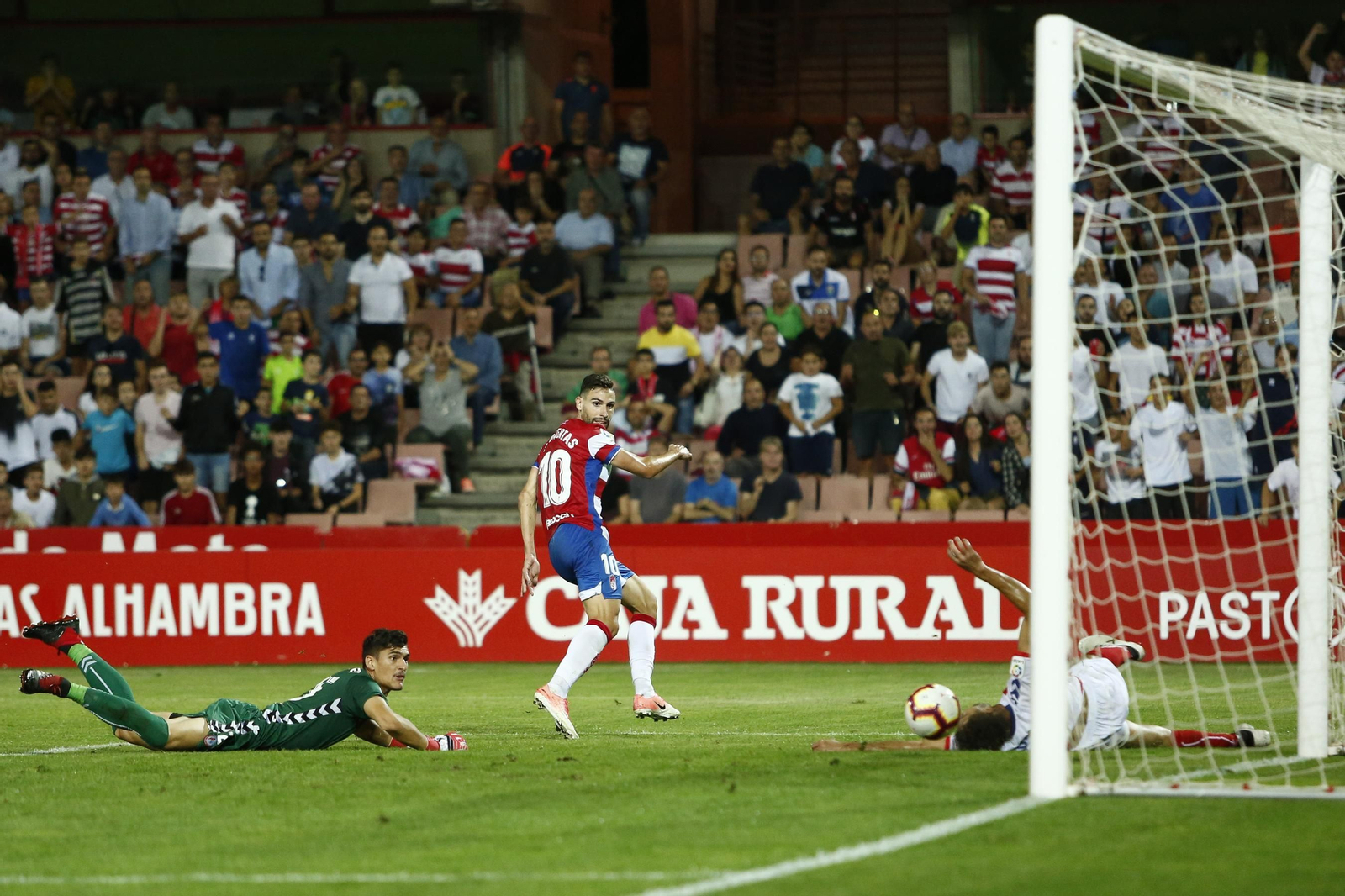 El Granada CF-Rayo Majadahonda, en imágenes