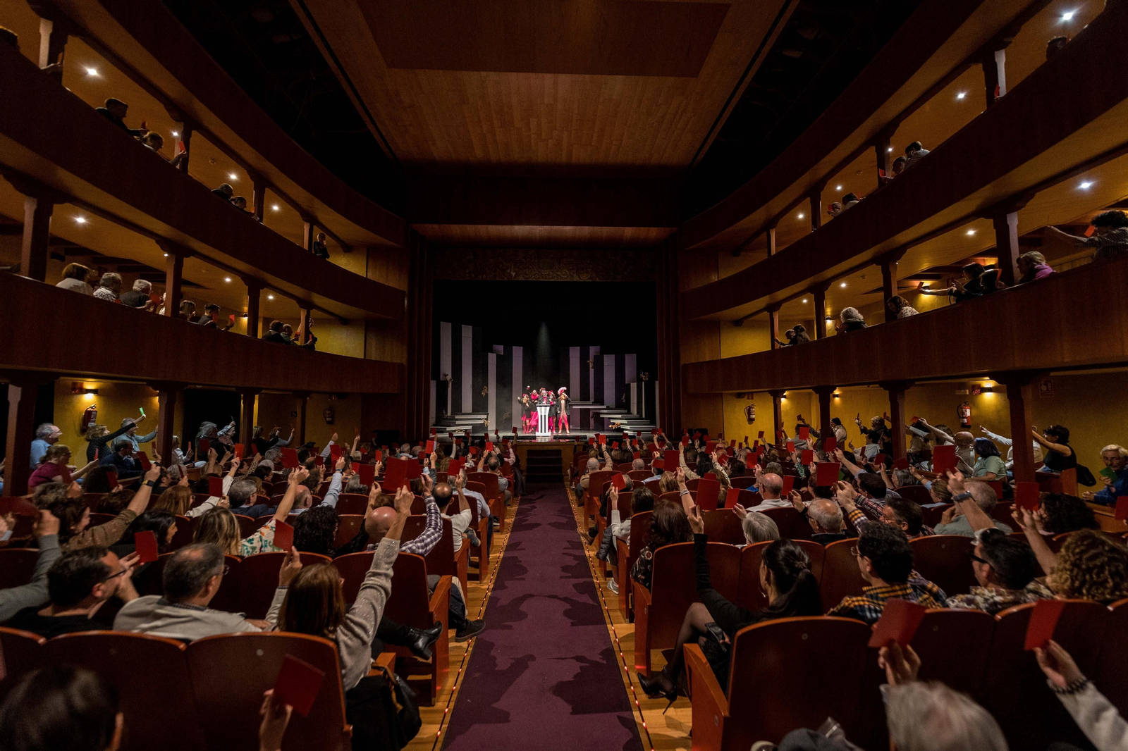 'Las asambleístas' llegan al Teatro de las Cortes de San Fernando 'Las asambleístas' llegan al Teatro de las Cortes de San Fernando
