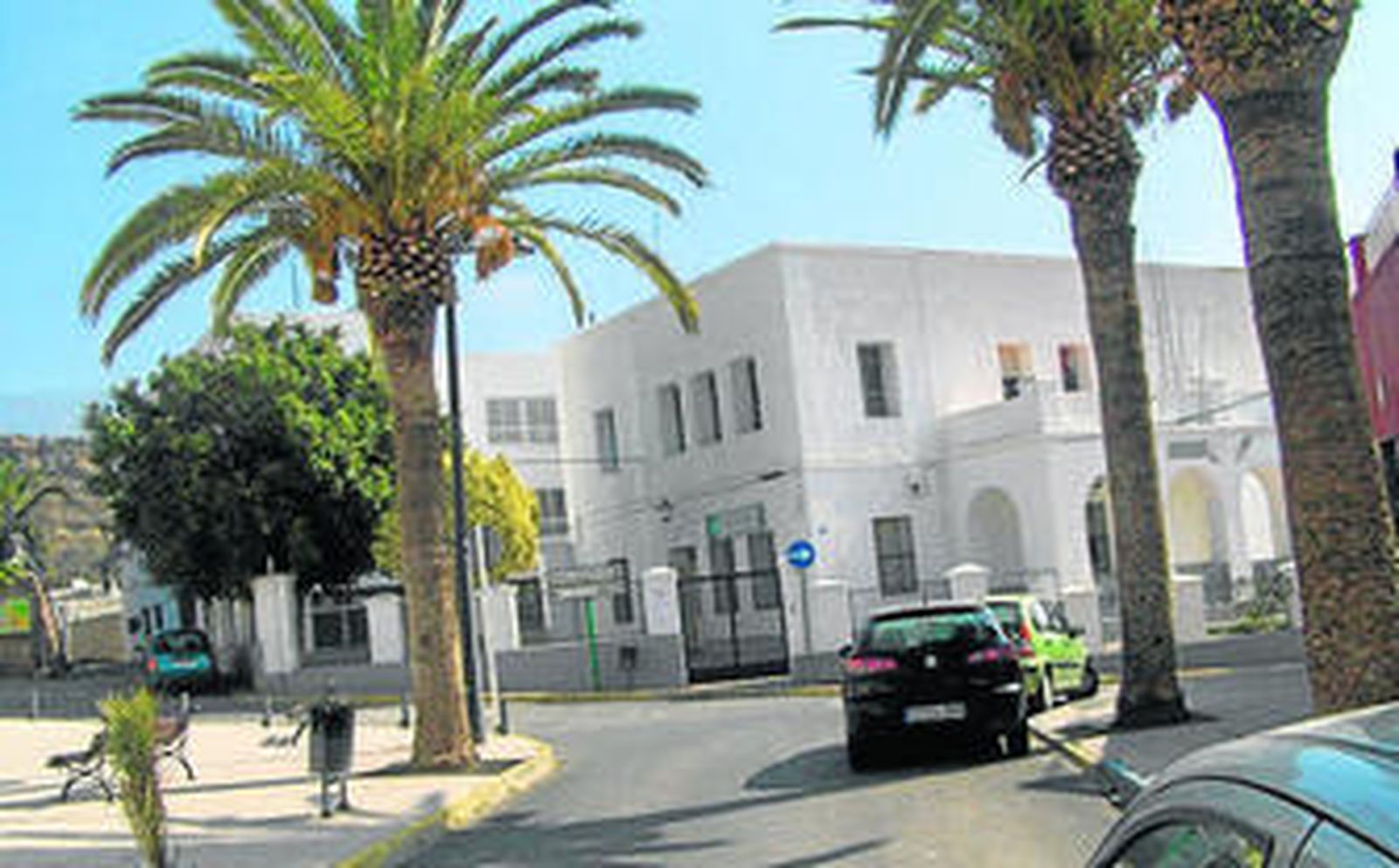 Colegio Luis Vives del municipio de Dalías.