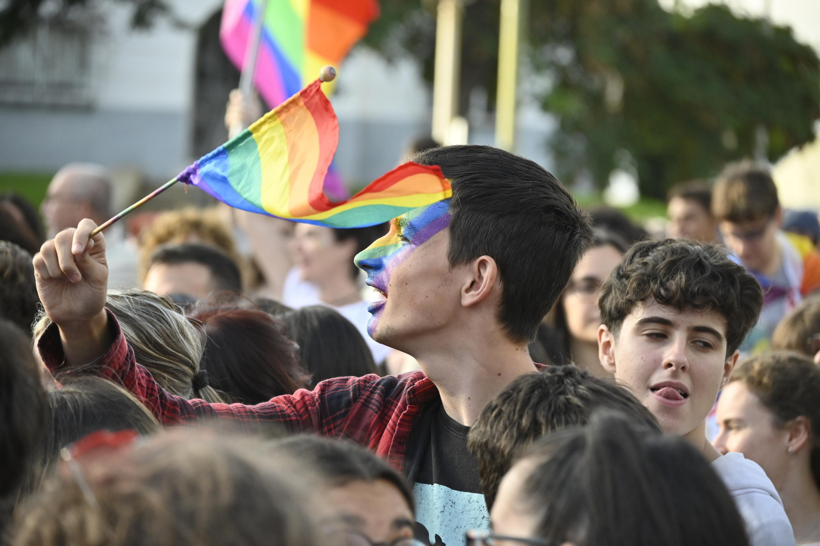 Las mejores imágenes de la manifestacióndel del Orgullo LGTBI en Huelva