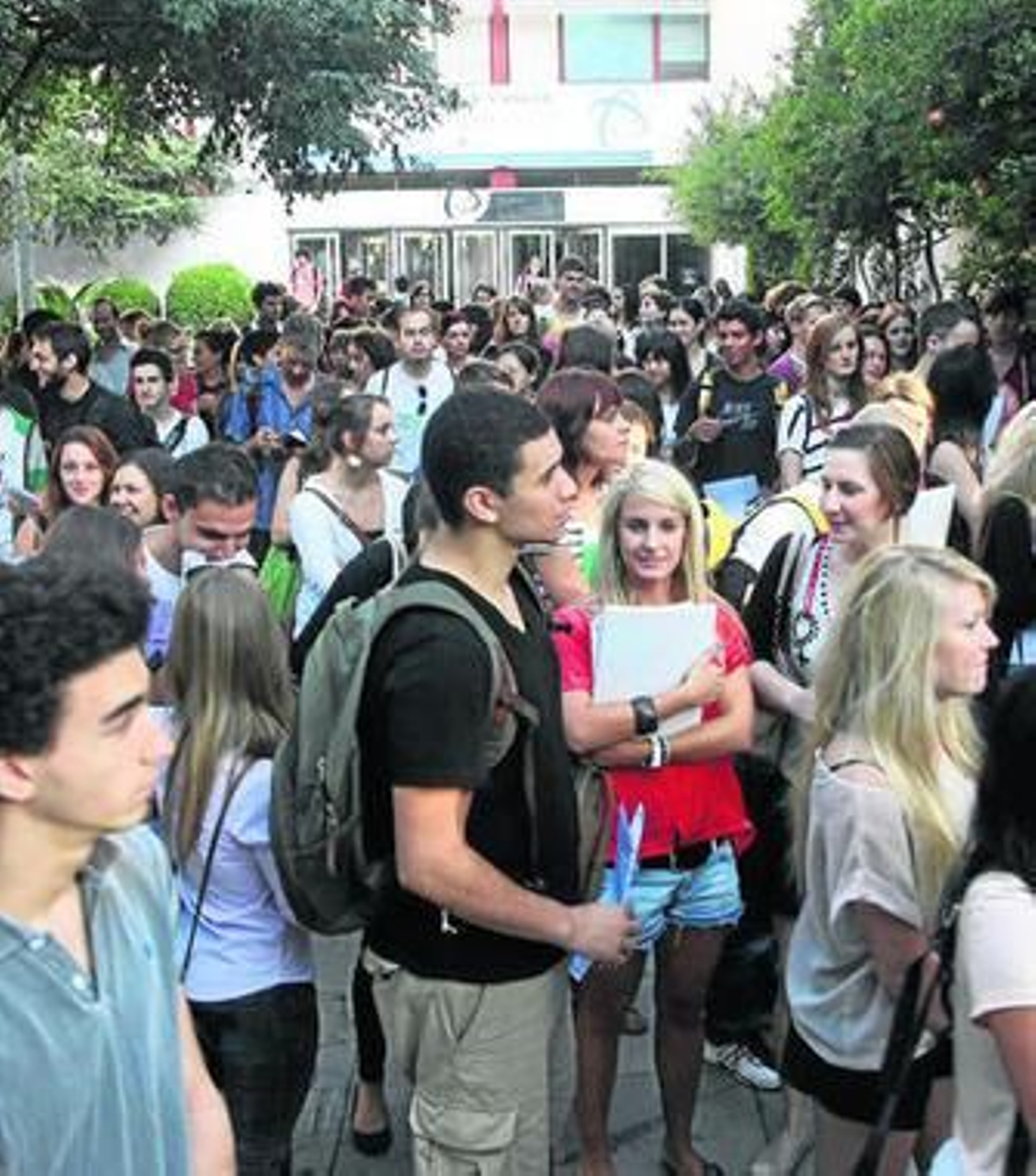 Estudiantes Erasmus en una jornada informativa organizada por la UGR.