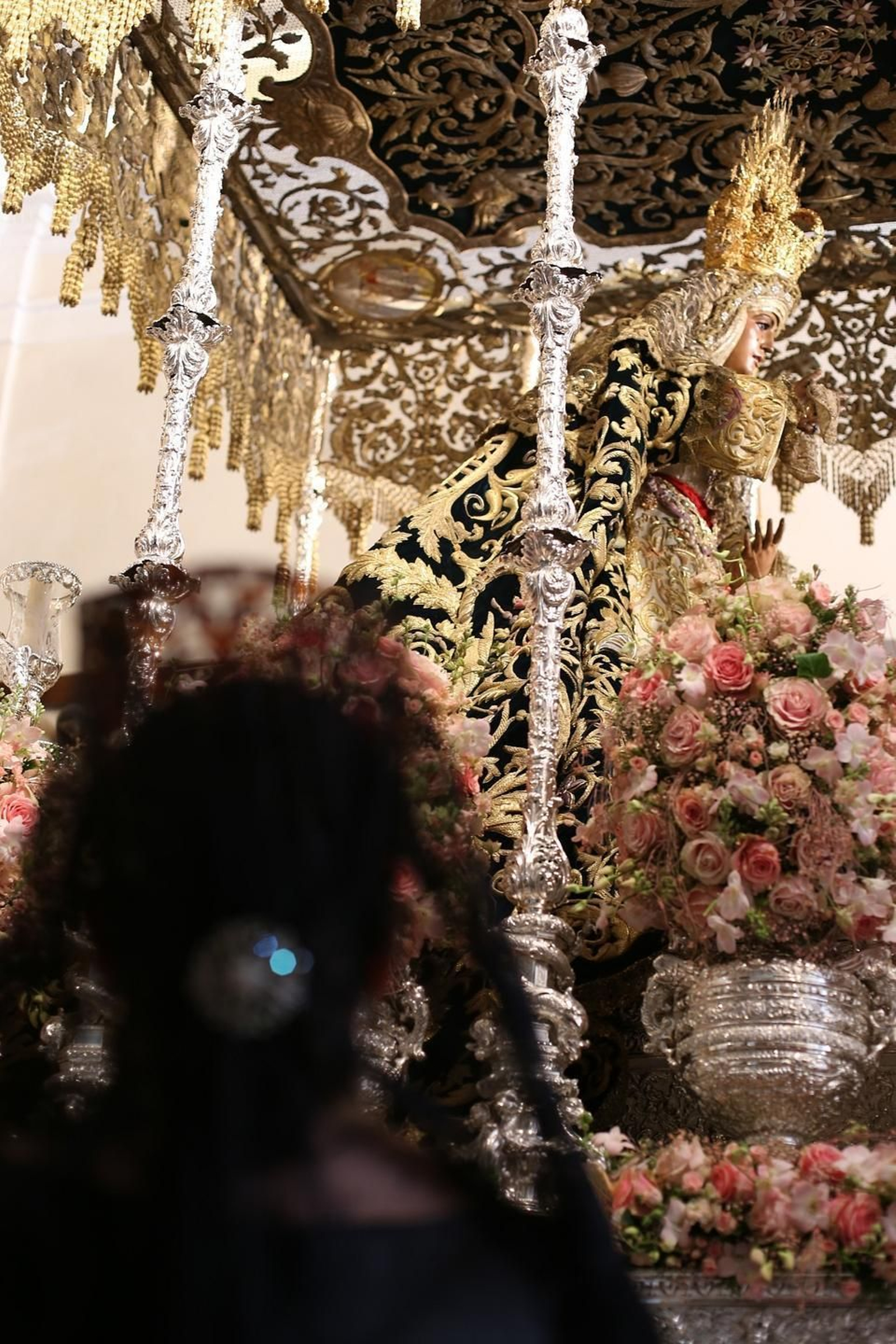 Visita a la capilla de los Marineros en la mañana del Jueves Santo.